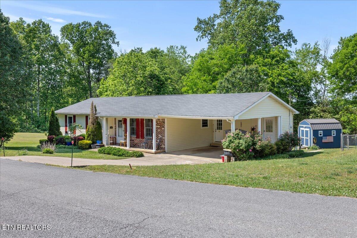 176 County Road 532 Etowah TN 37331