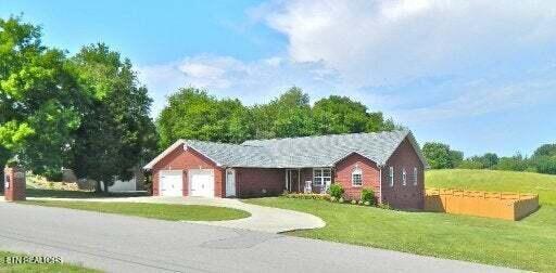 276 Hardin Drive Lenoir City TN 37772