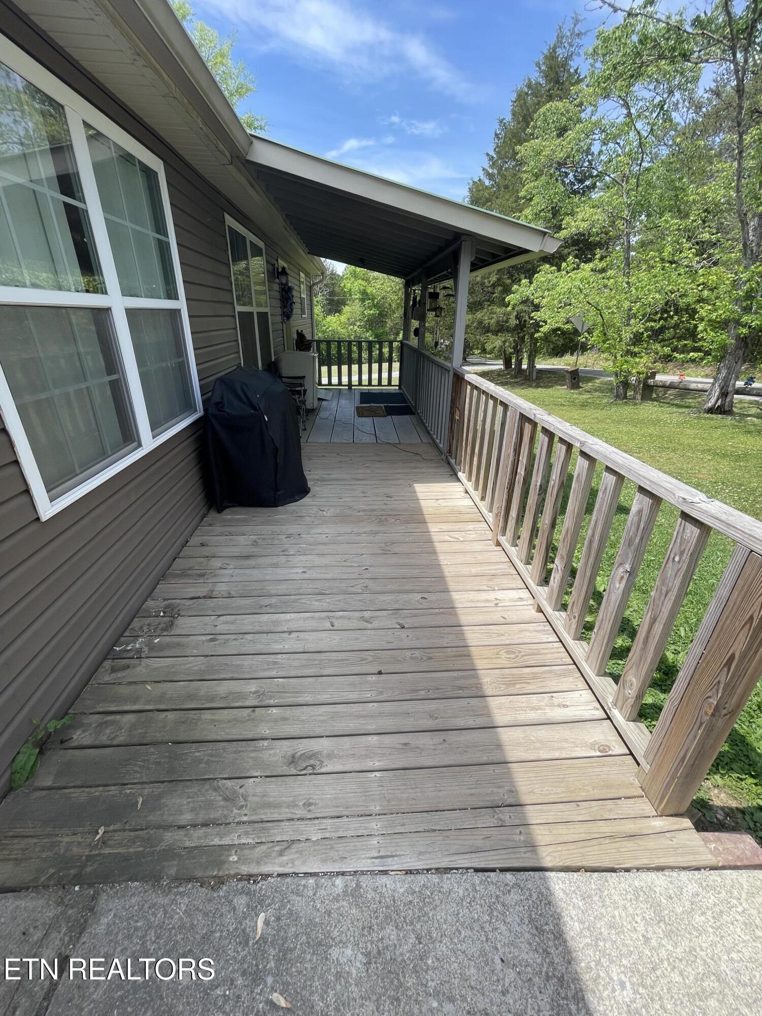 1114 Rocky Springs Road Madisonville TN 37354