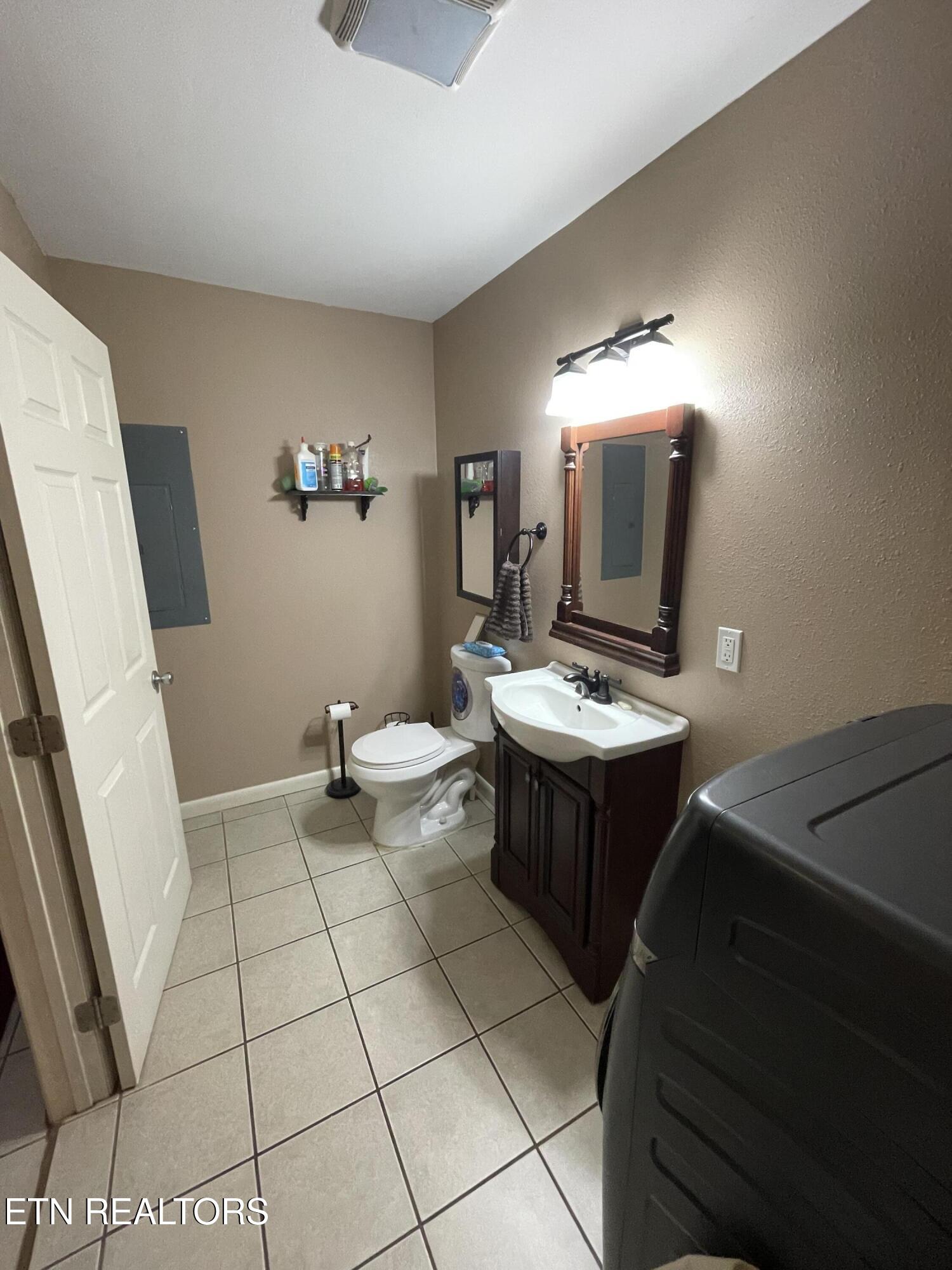 1114 Rocky Springs Road Madisonville TN 37354