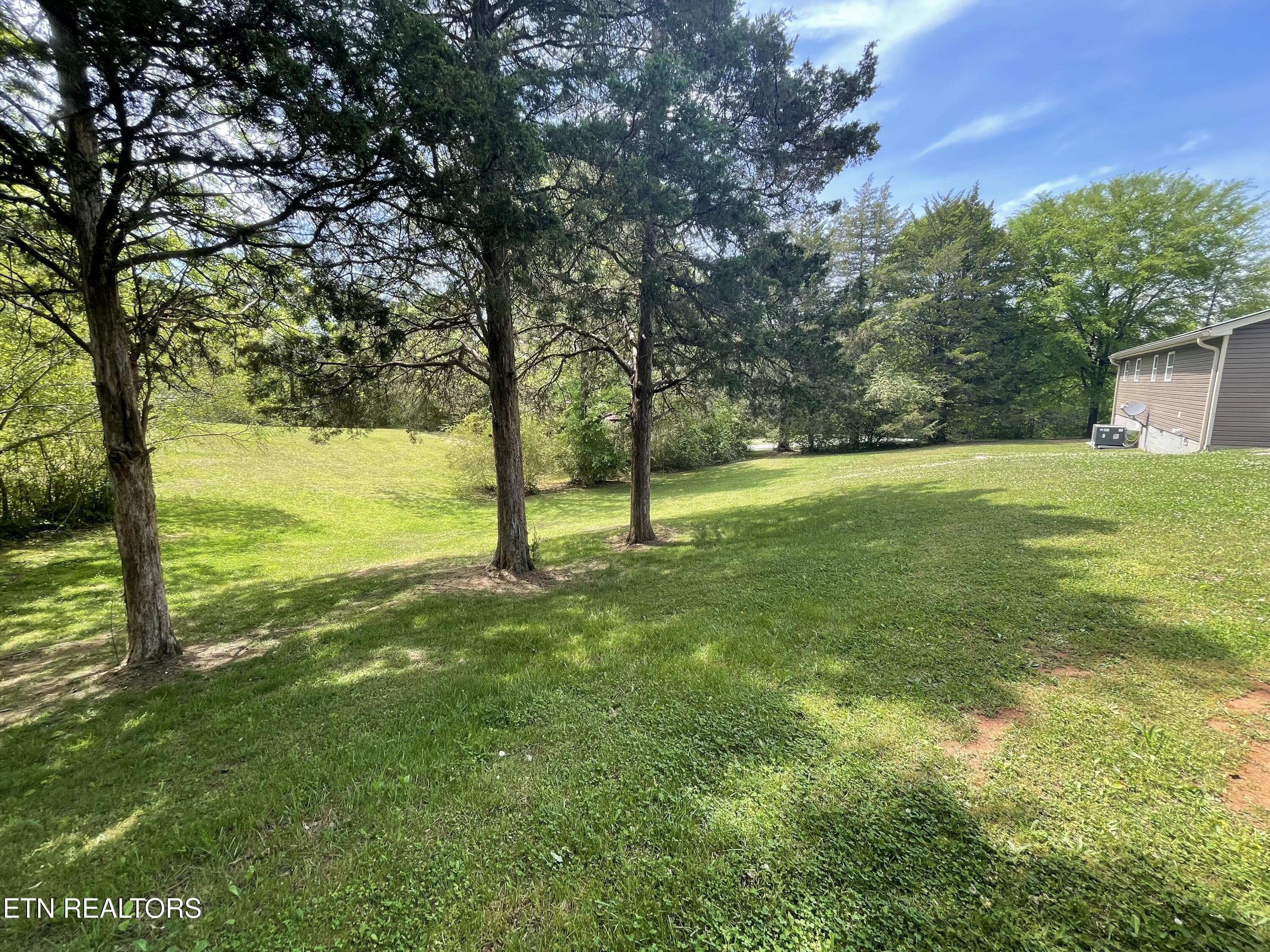 1114 Rocky Springs Road Madisonville TN 37354