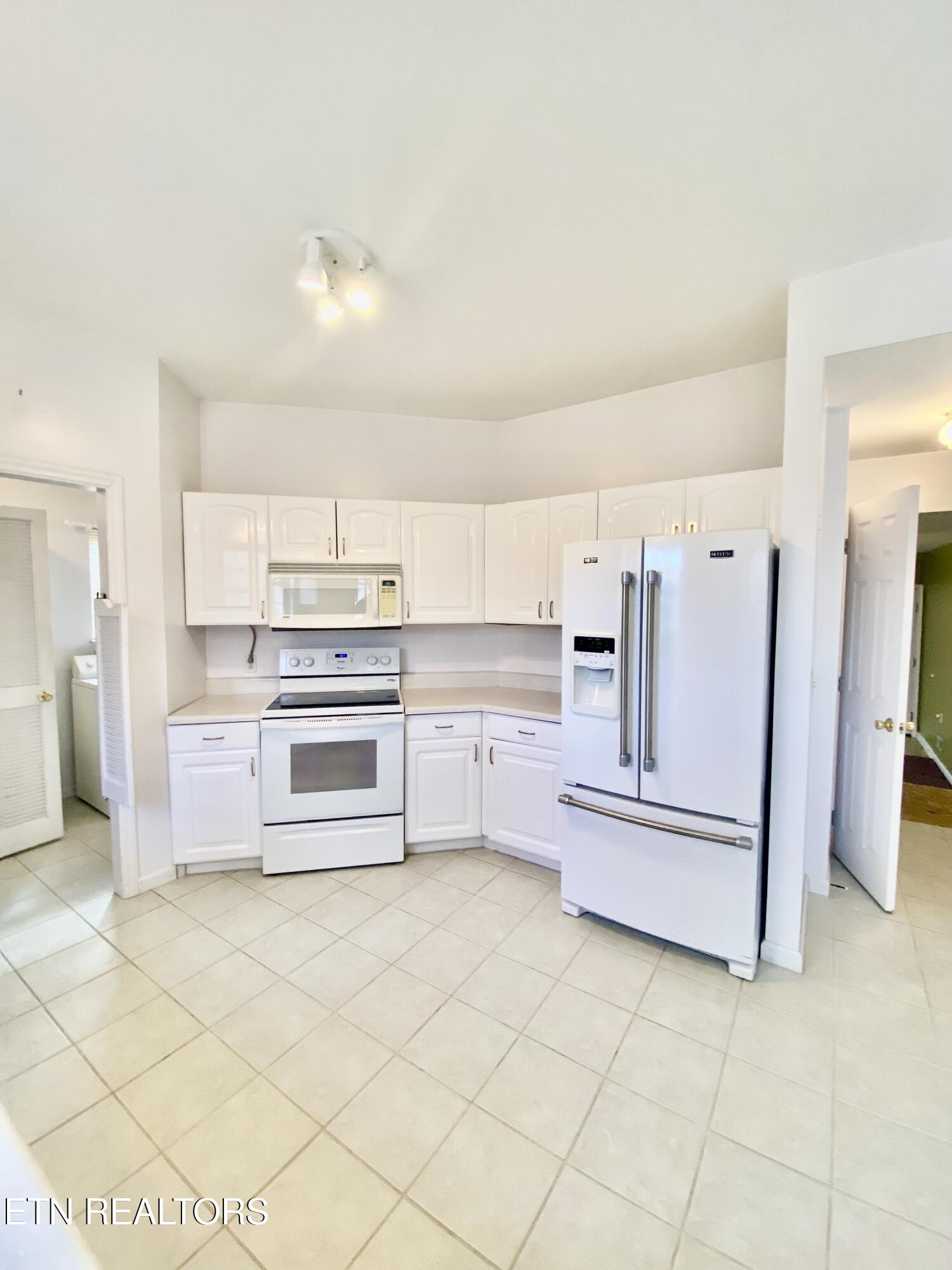 176 Mineral Springs Lane Jacksboro TN 37757