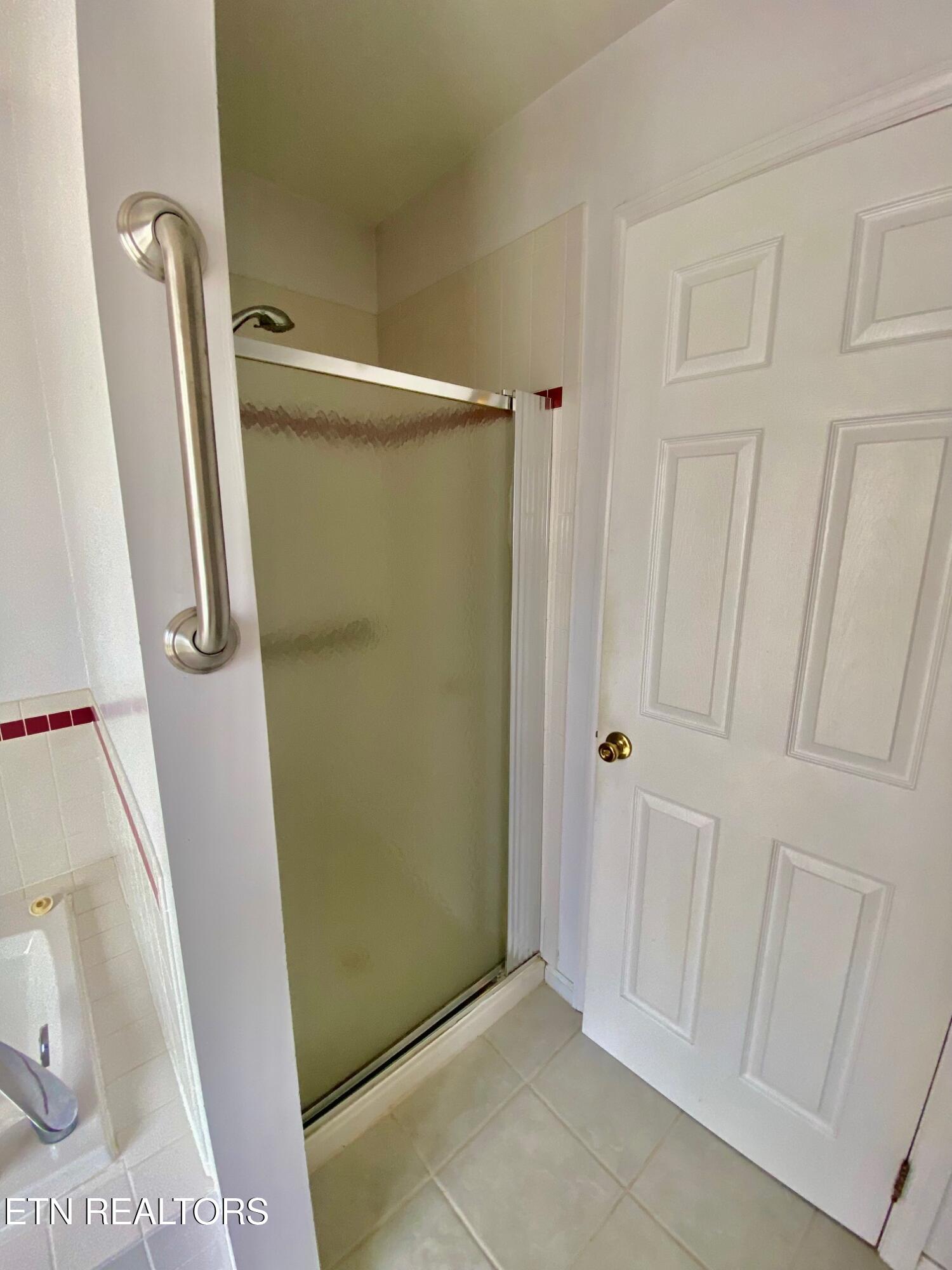 176 Mineral Springs Lane Jacksboro TN 37757