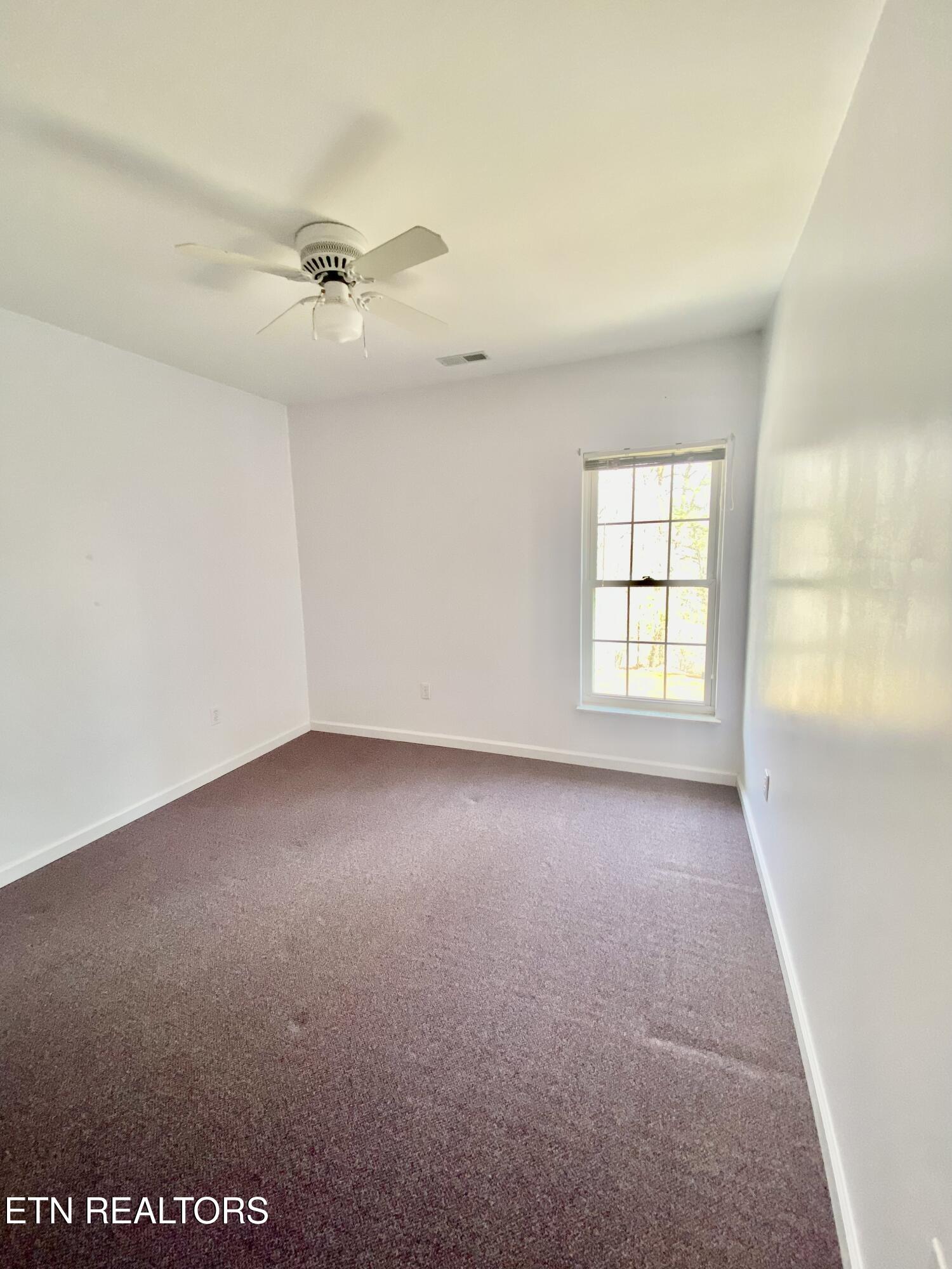 176 Mineral Springs Lane Jacksboro TN 37757