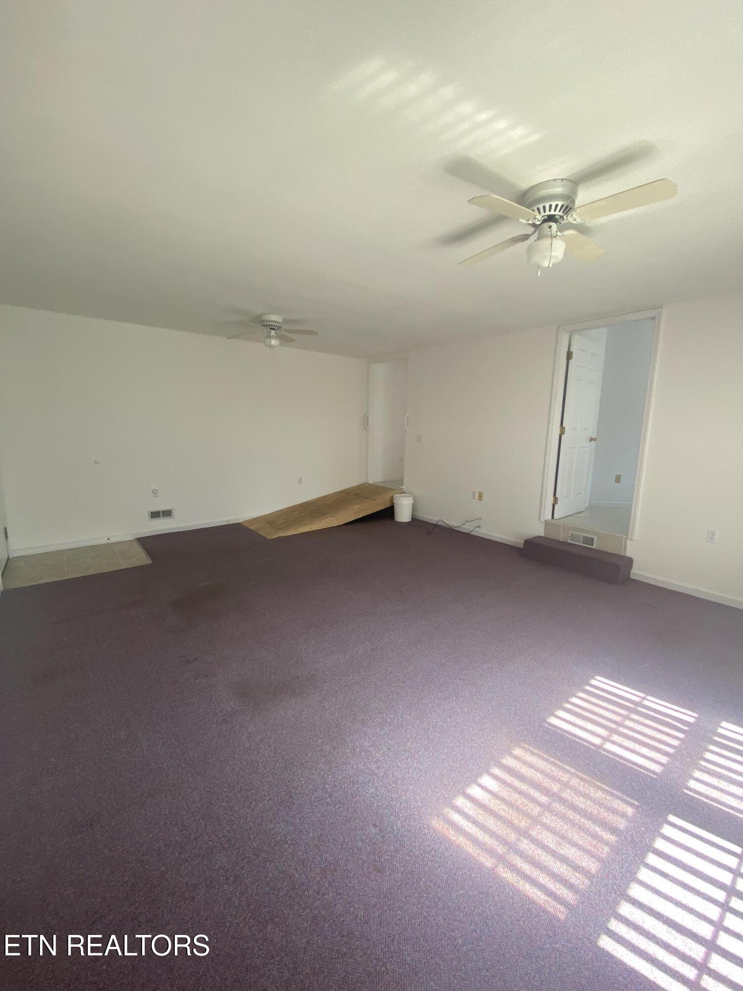 176 Mineral Springs Lane Jacksboro TN 37757