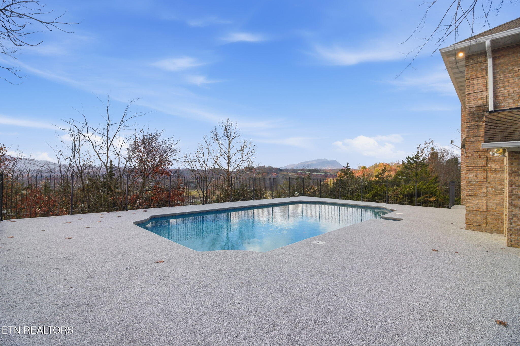 310 Teague Lane Sevierville TN 37862