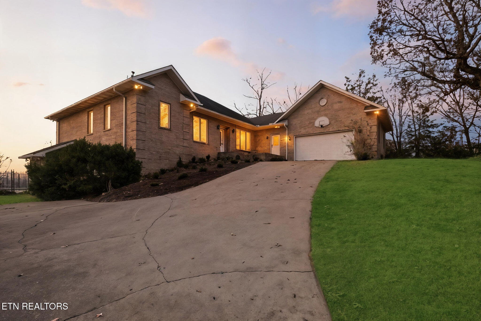 310 Teague Lane Sevierville TN 37862
