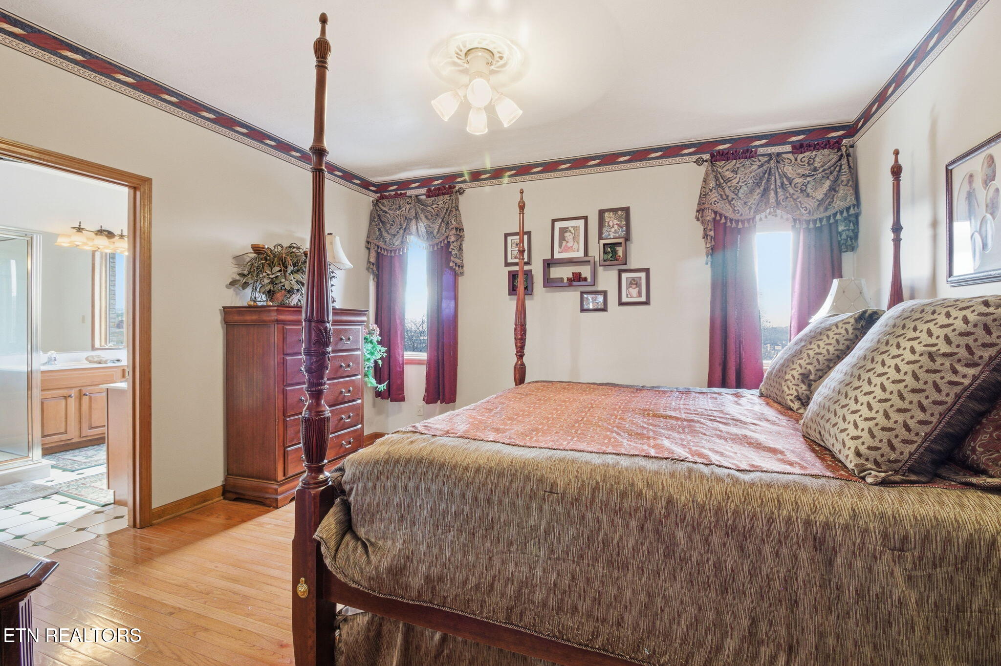 310 Teague Lane Sevierville TN 37862