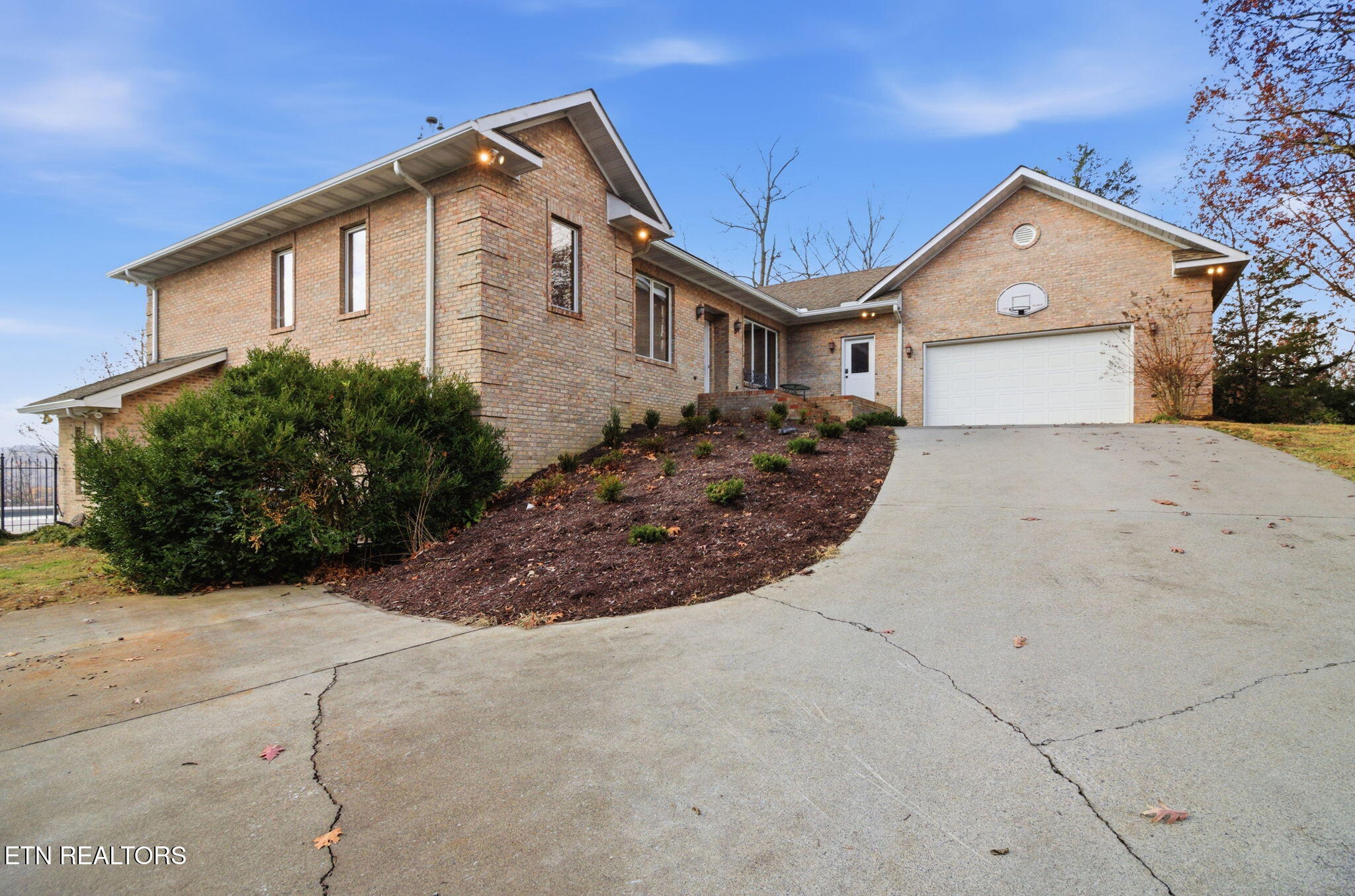 310 Teague Lane Sevierville TN 37862