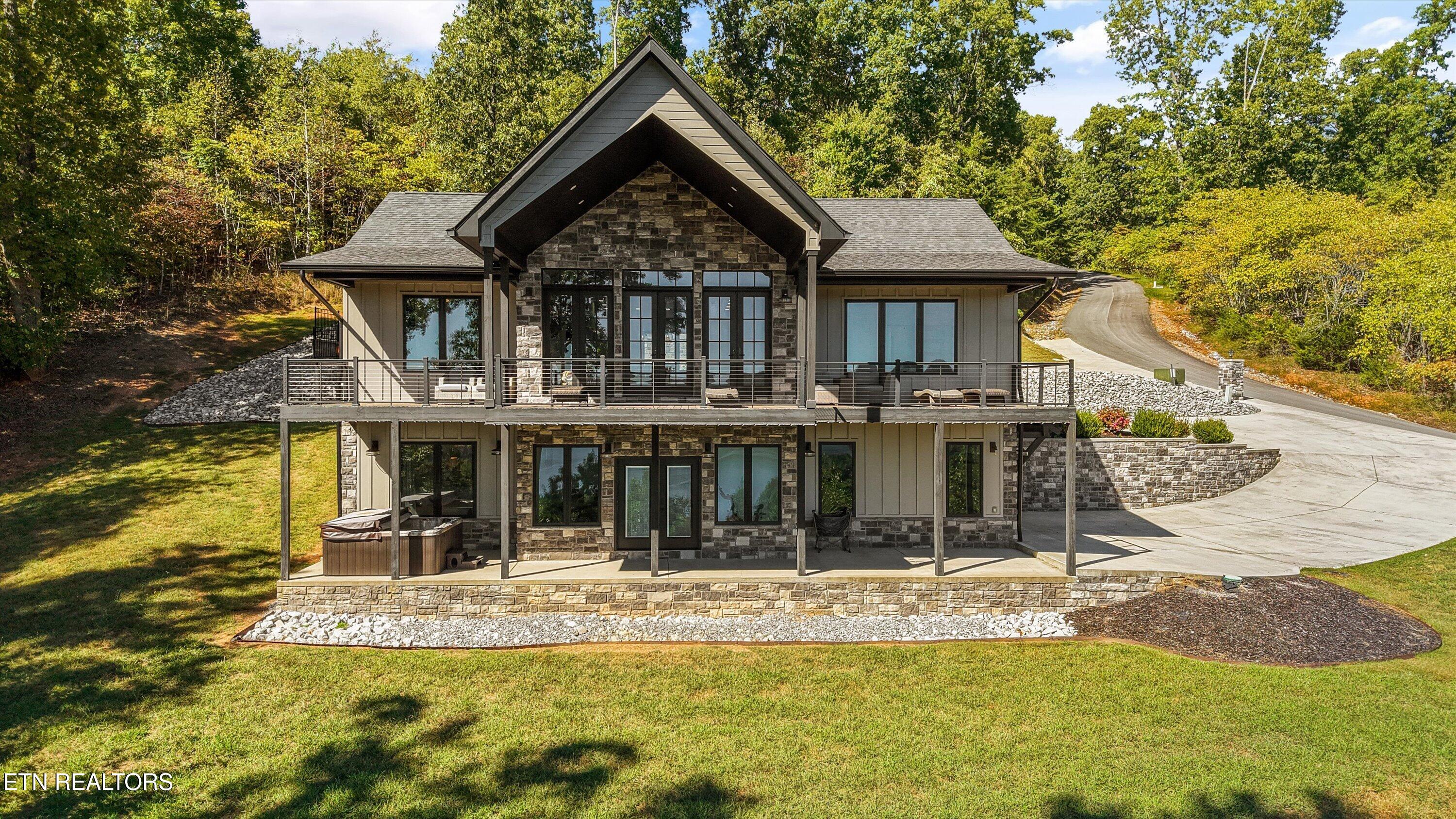 256 Feldspar Road New Tazewell TN 37825