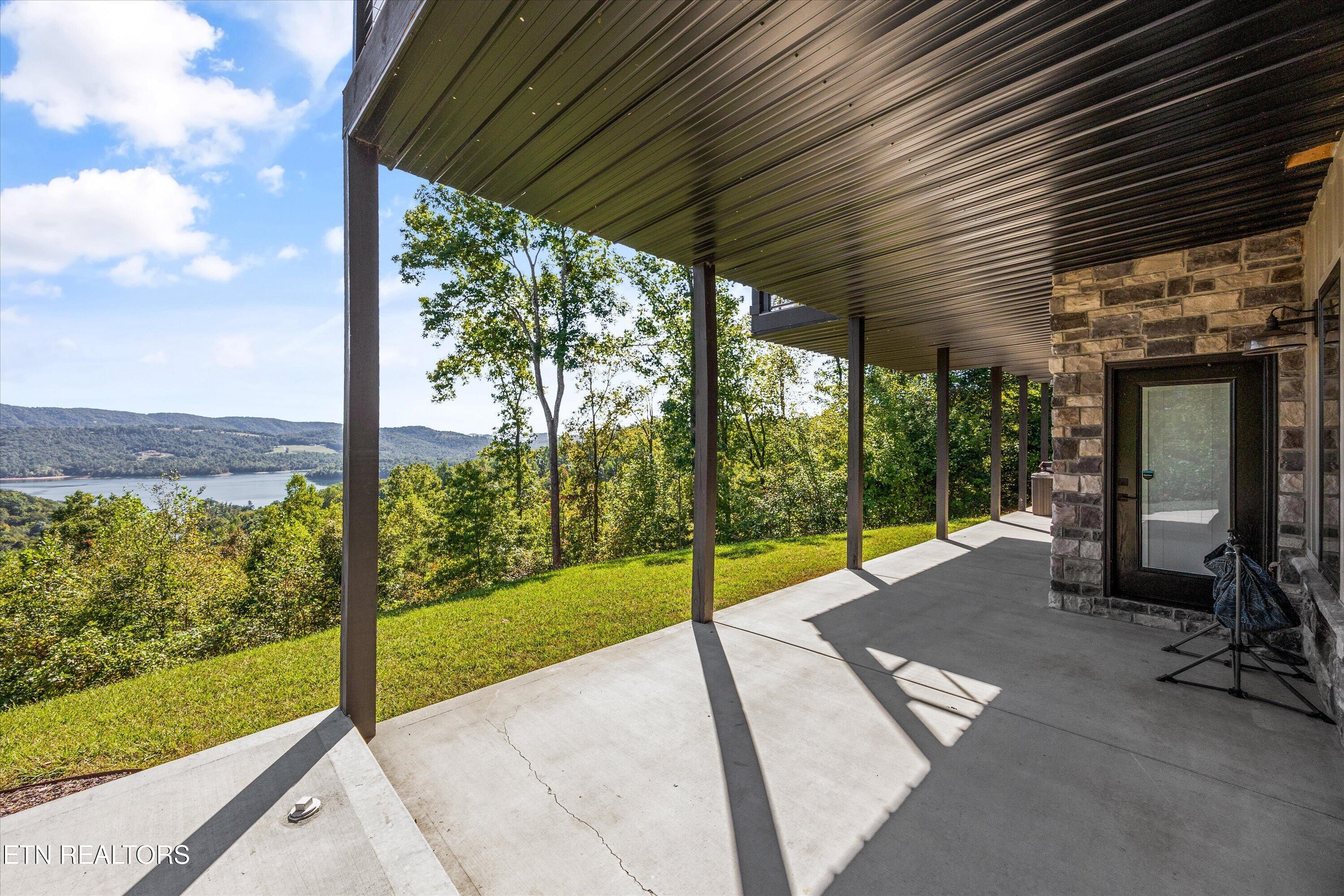 256 Feldspar Road New Tazewell TN 37825