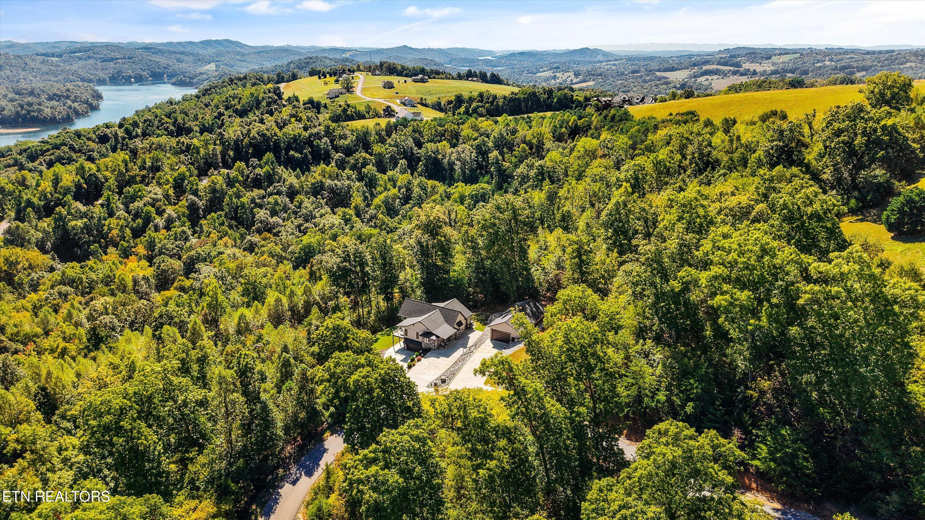 256 Feldspar Road New Tazewell TN 37825