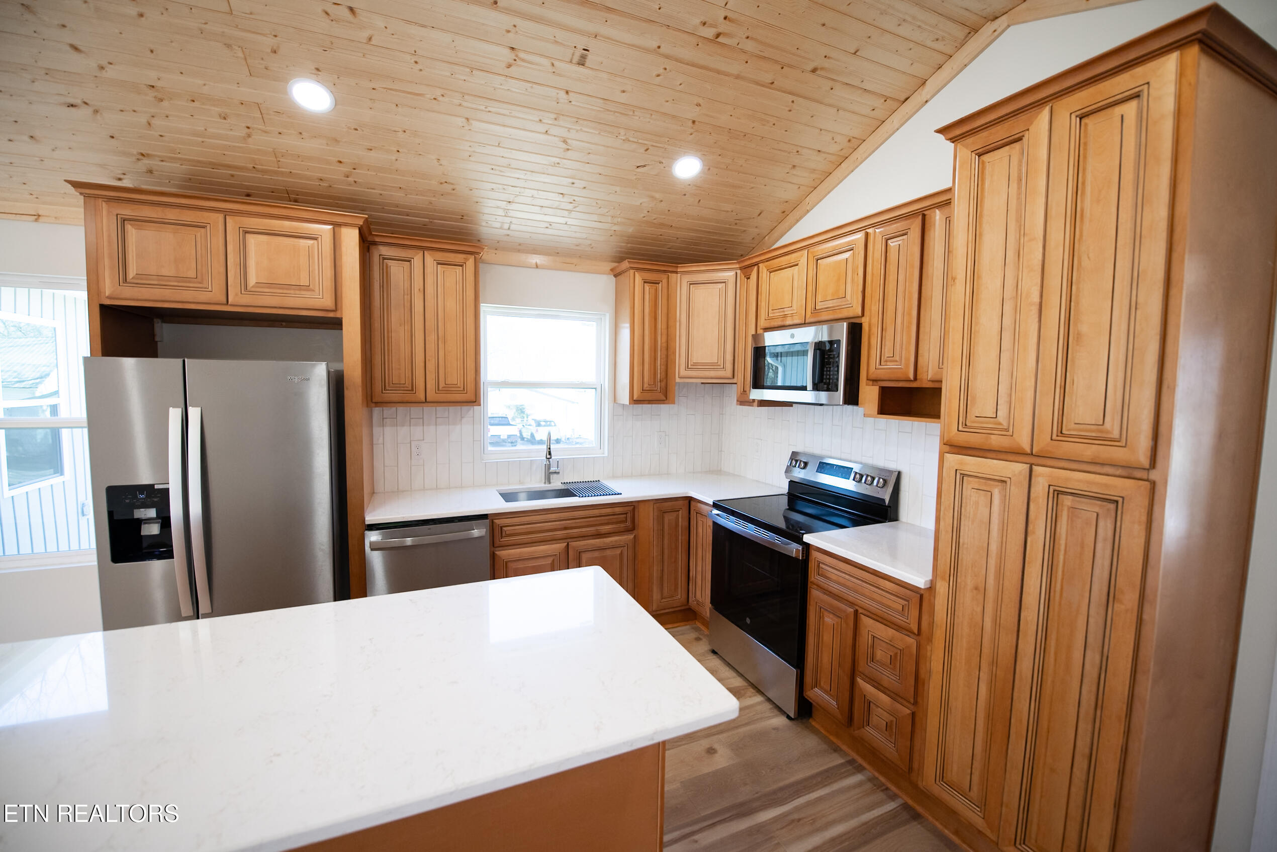 410 W Walnut Street Madisonville TN 37354