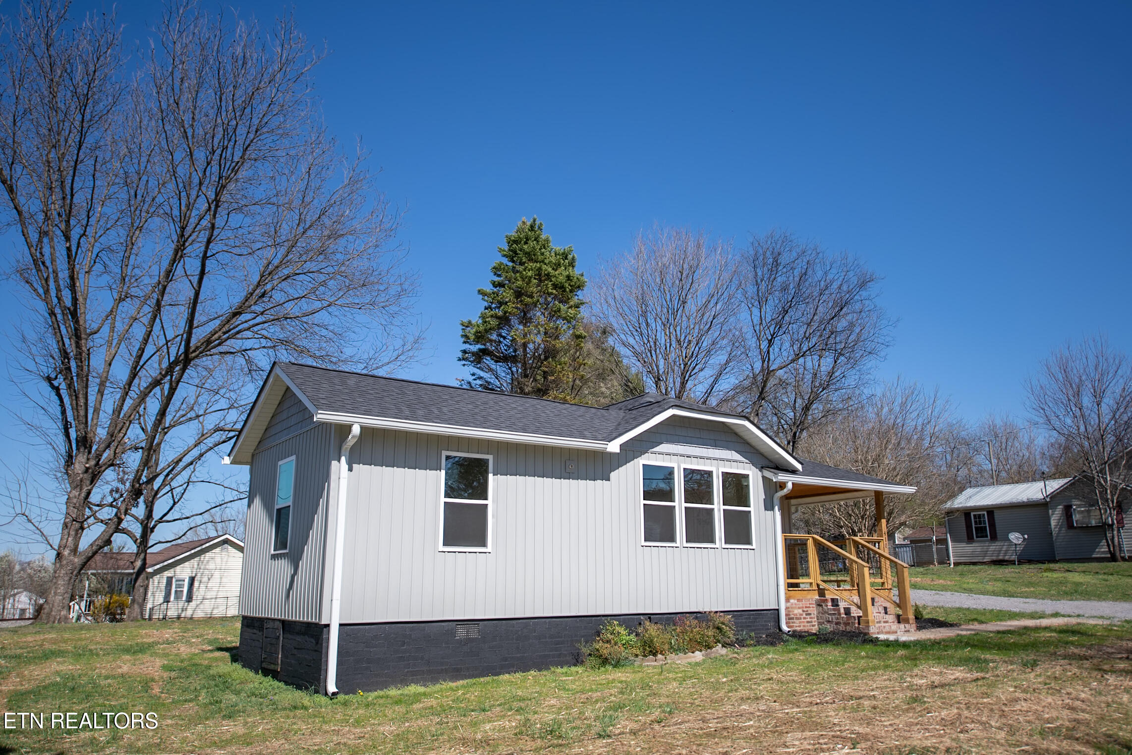 410 W Walnut Street Madisonville TN 37354