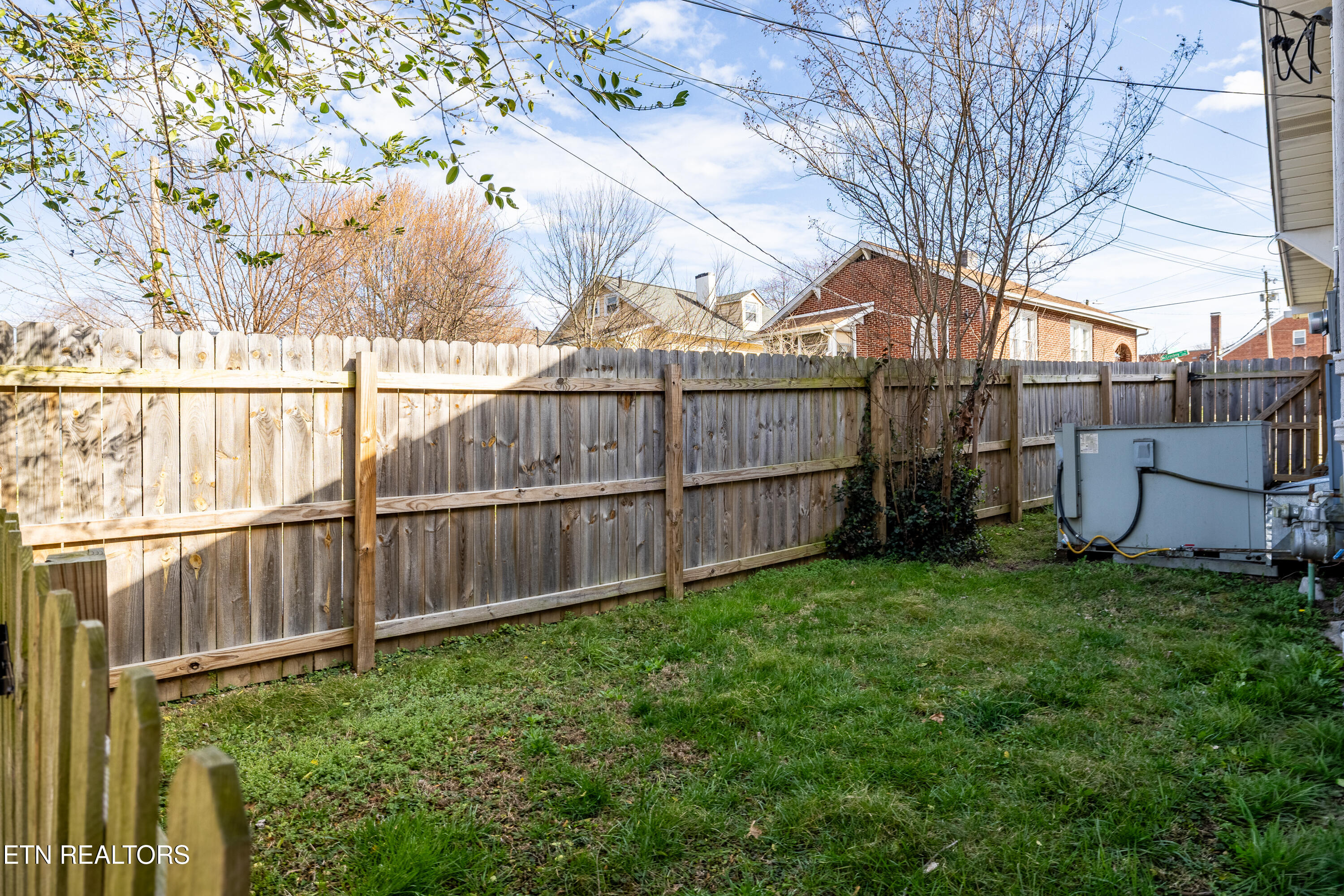 2217 Mccroskey Avenue Knoxville TN 37917