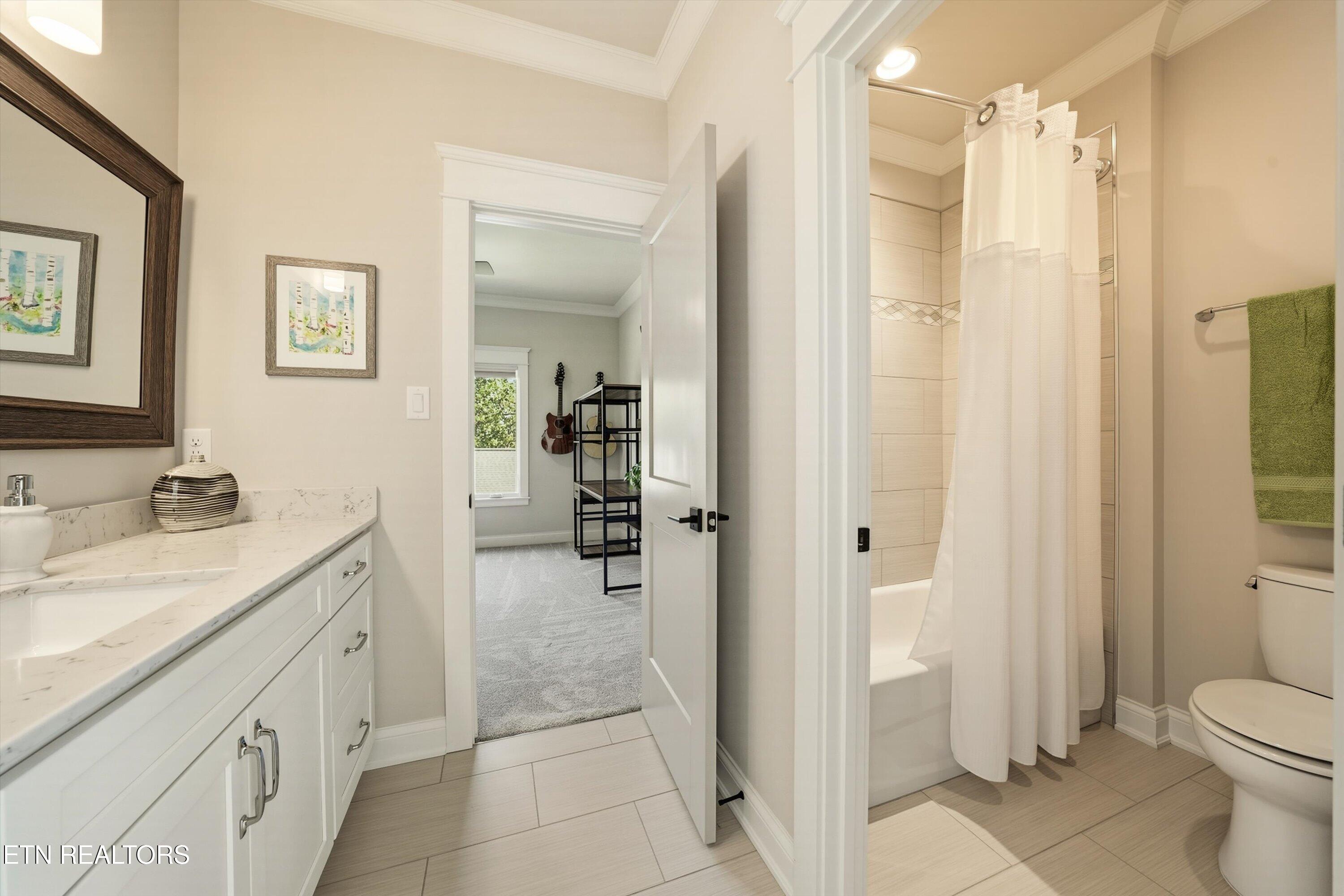 404 Stone Villa Lane Knoxville TN 37934