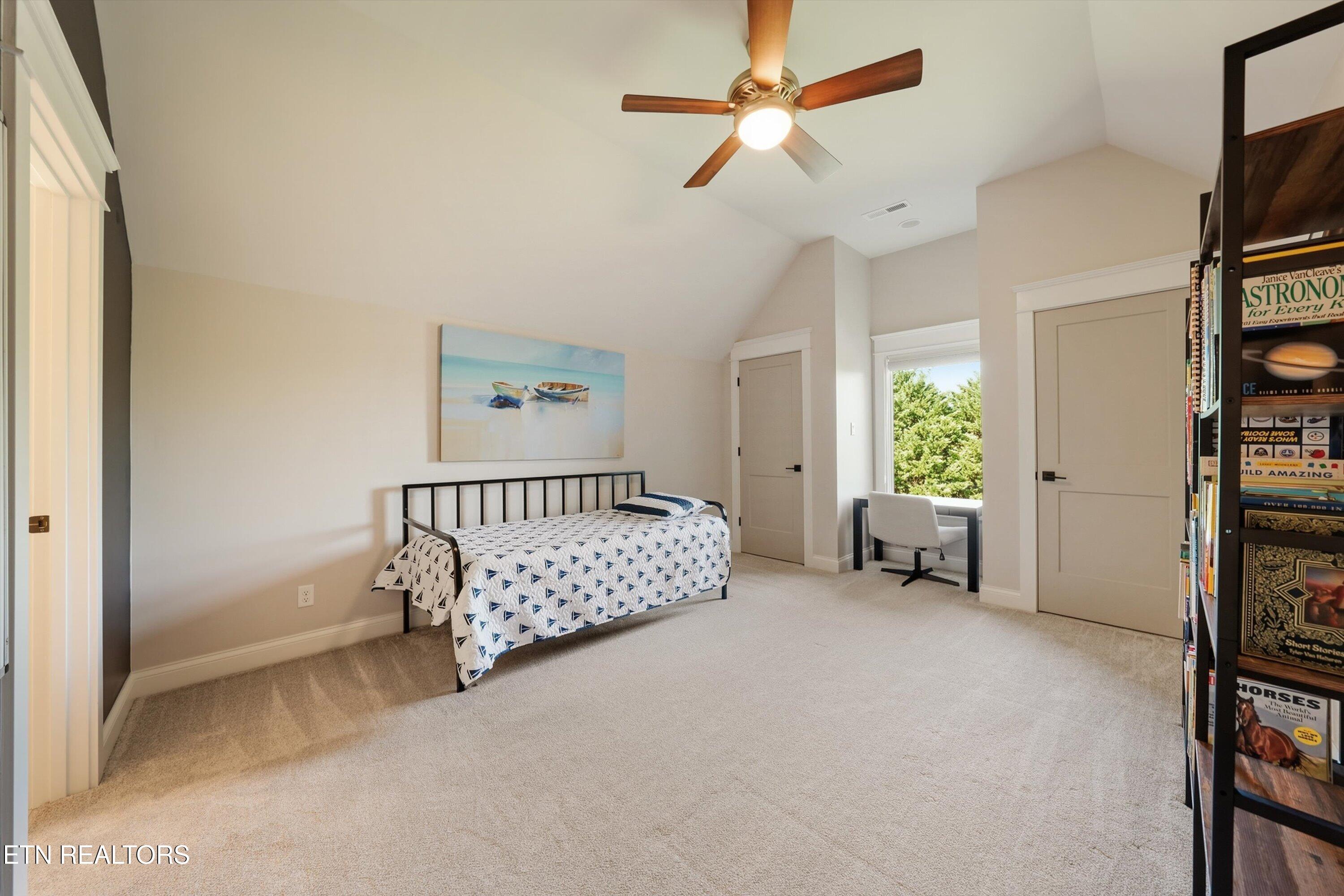 404 Stone Villa Lane Knoxville TN 37934