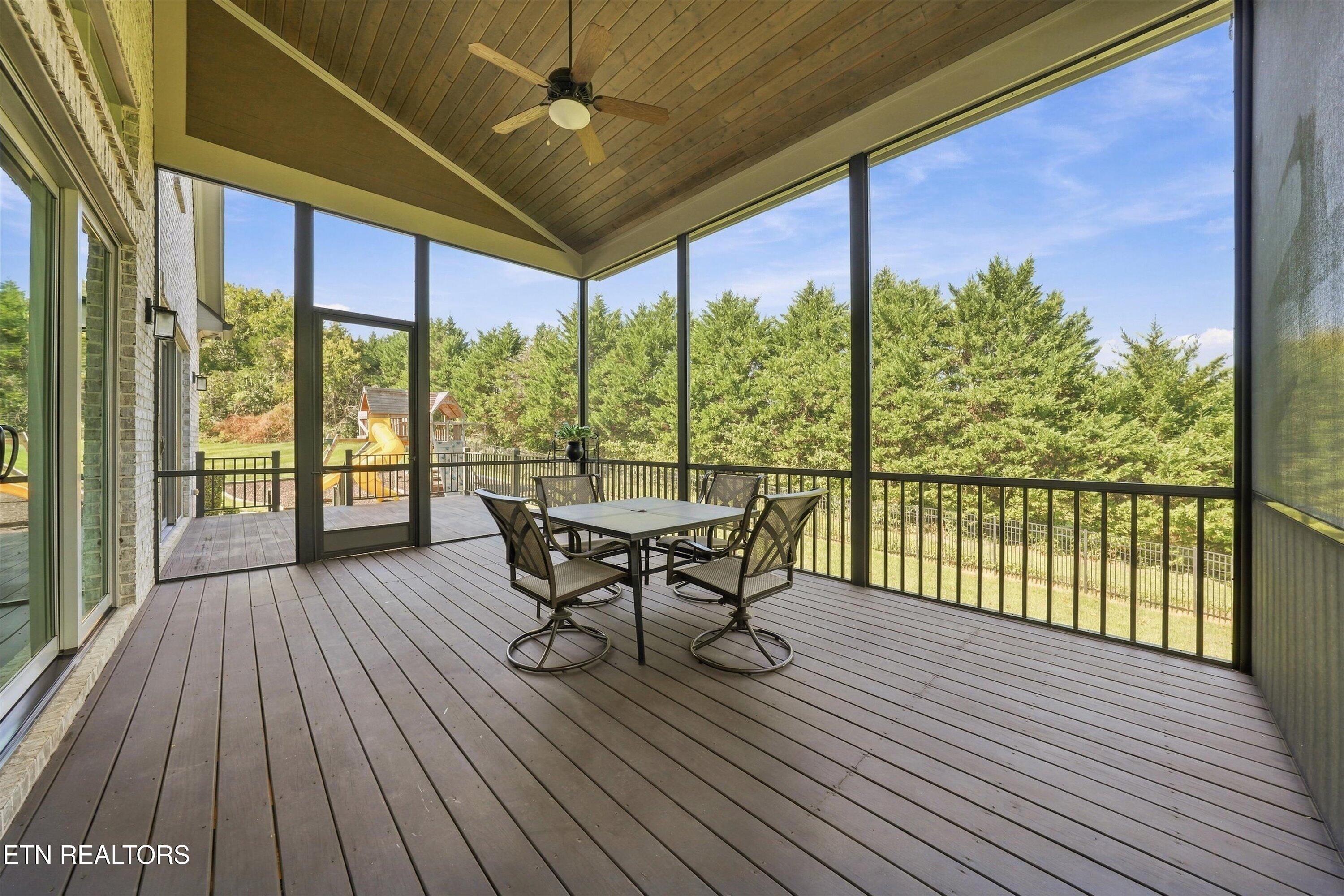404 Stone Villa Lane Knoxville TN 37934