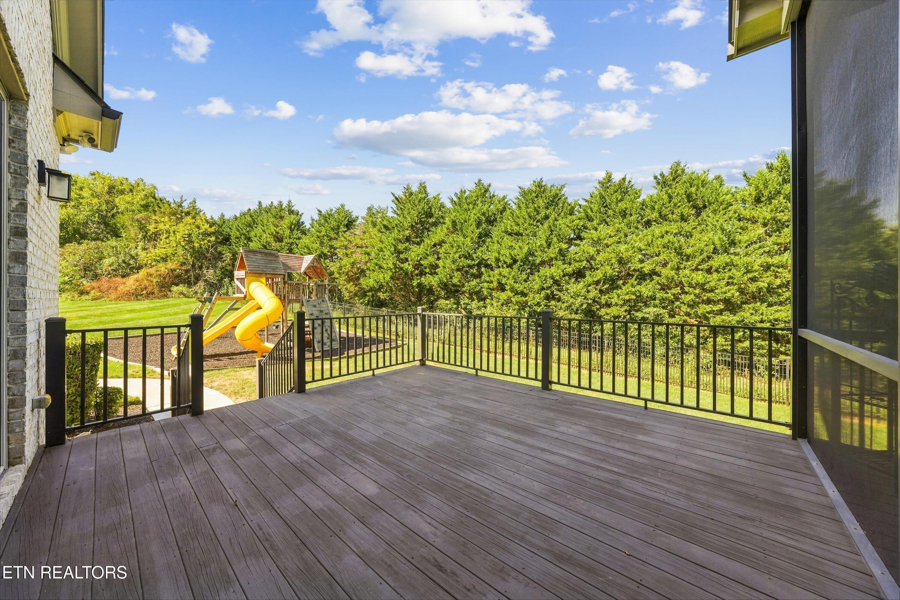 404 Stone Villa Lane Knoxville TN 37934