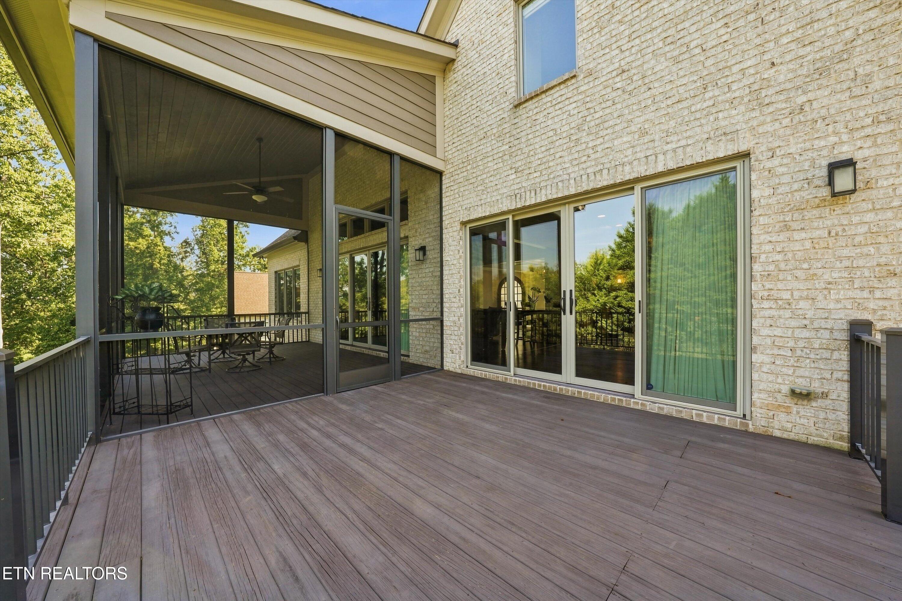 404 Stone Villa Lane Knoxville TN 37934