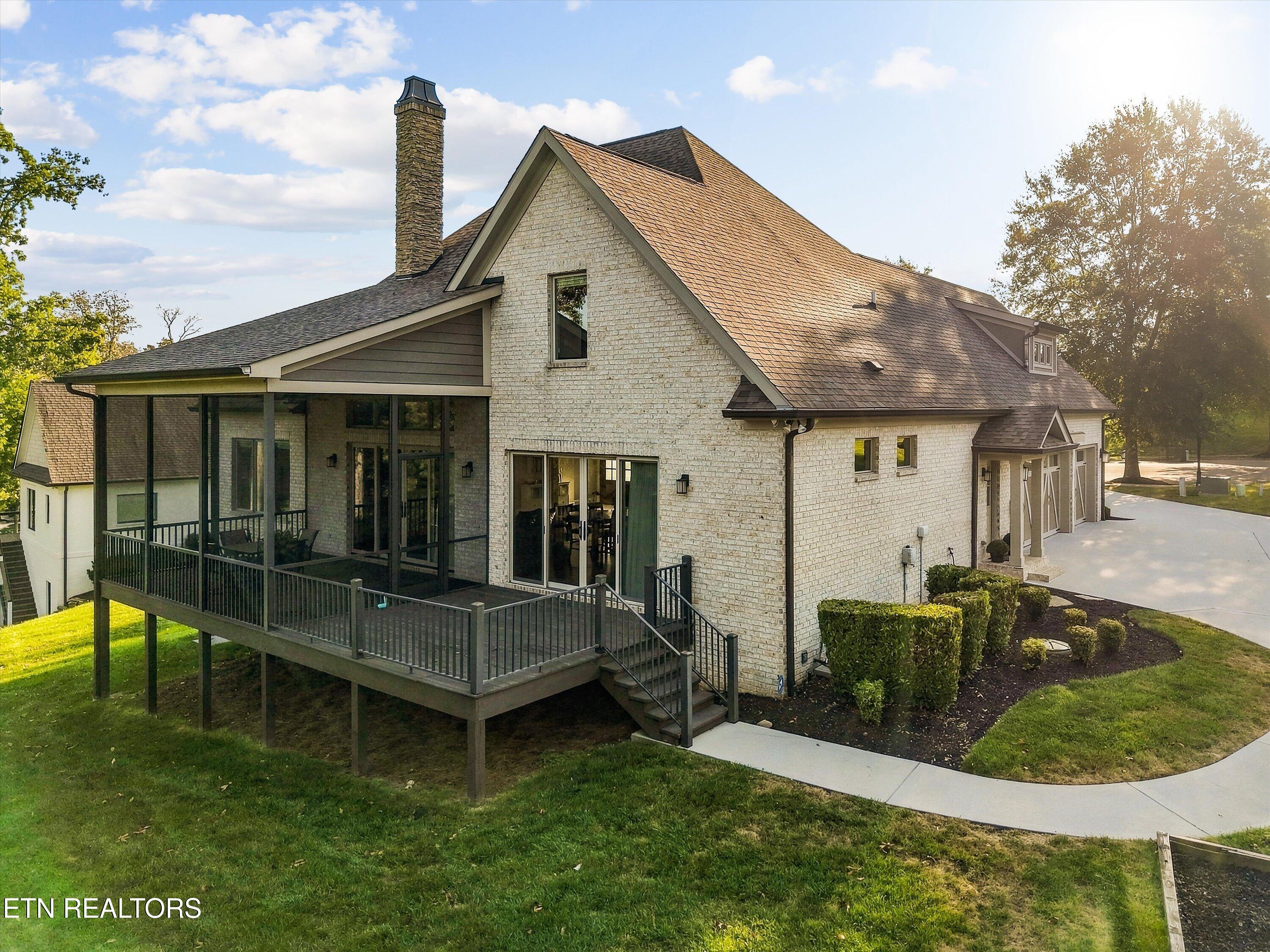 404 Stone Villa Lane Knoxville TN 37934
