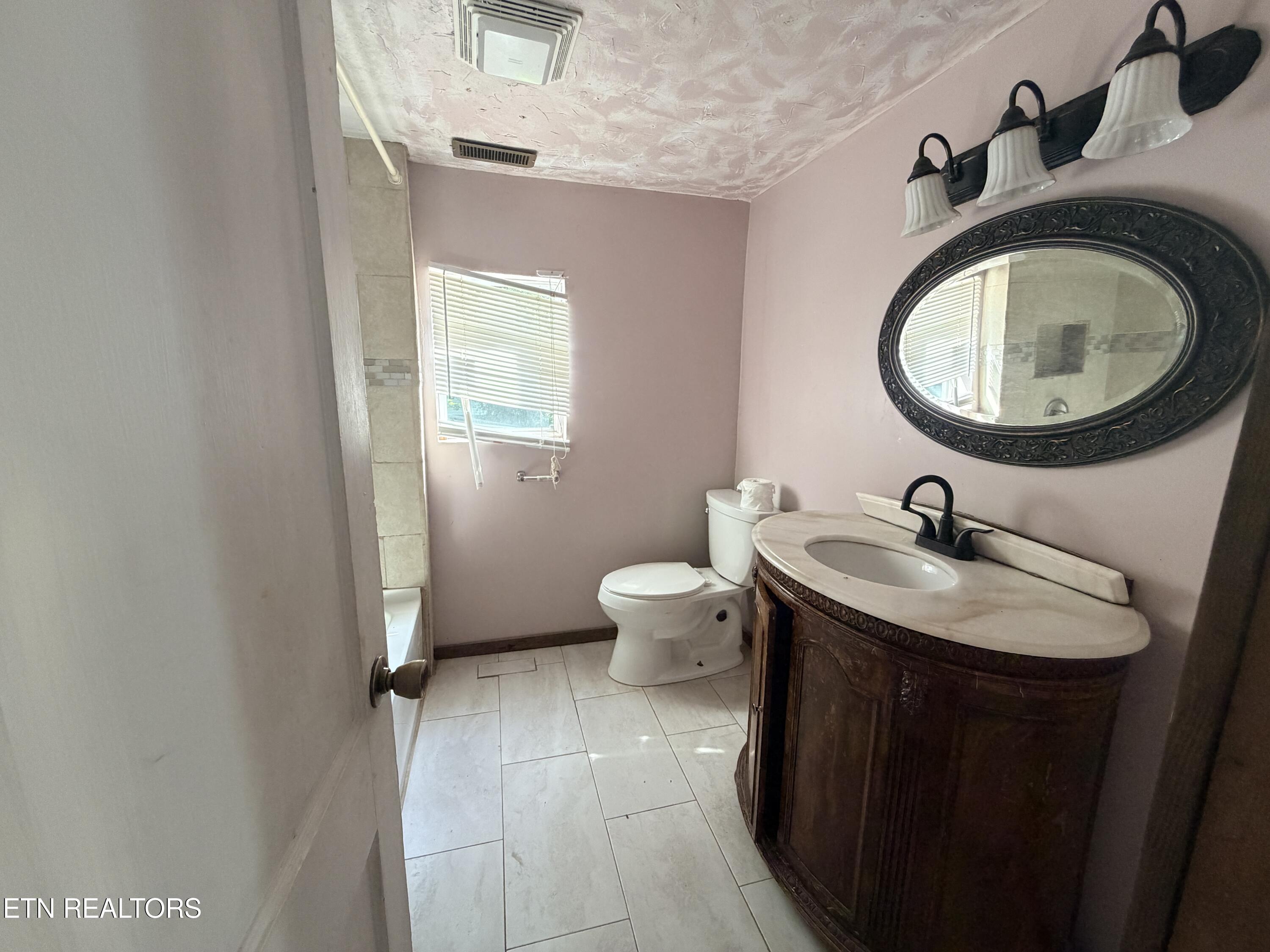 16 Saint Francis Street Englewood TN 37329