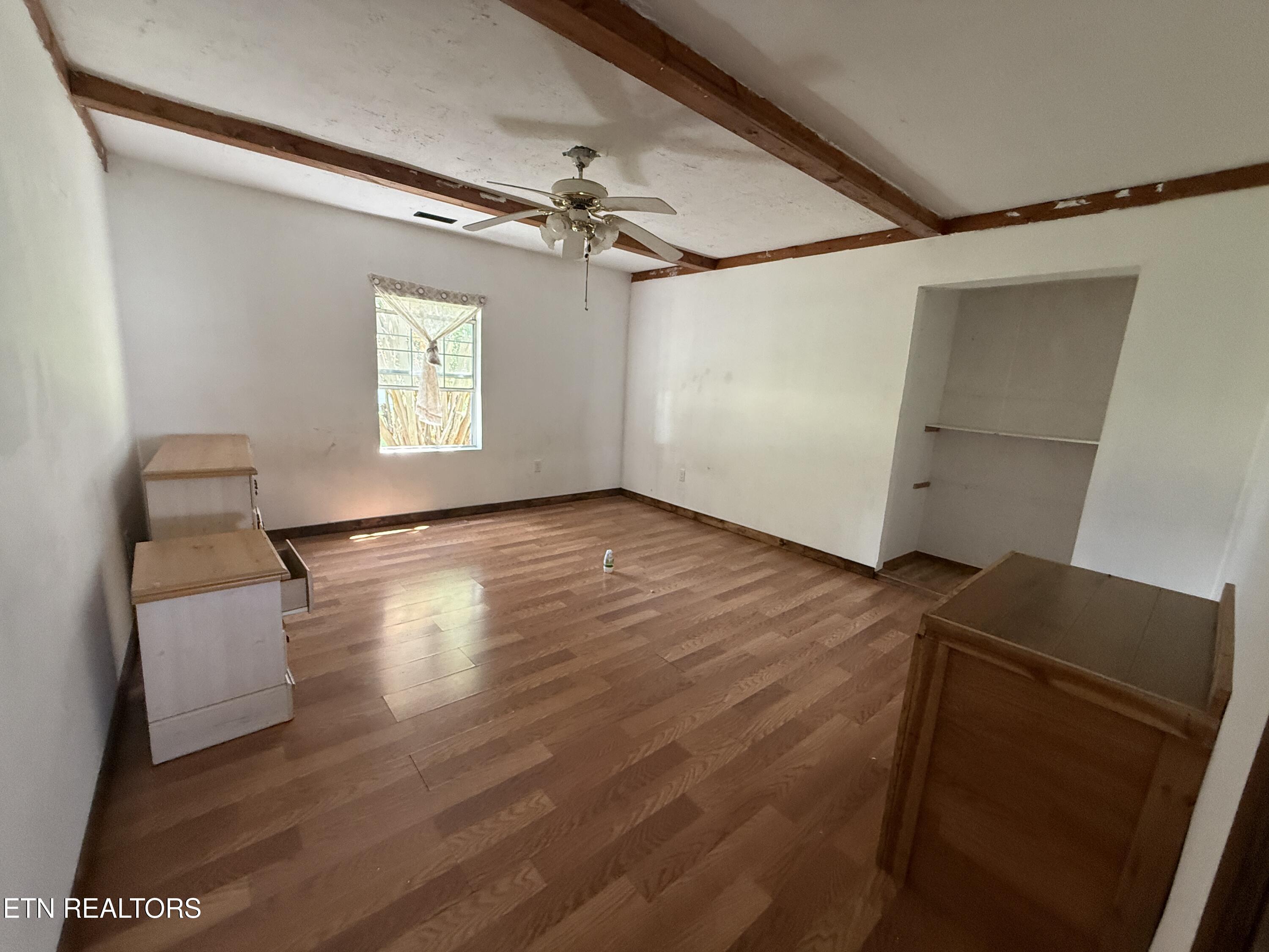 16 Saint Francis Street Englewood TN 37329