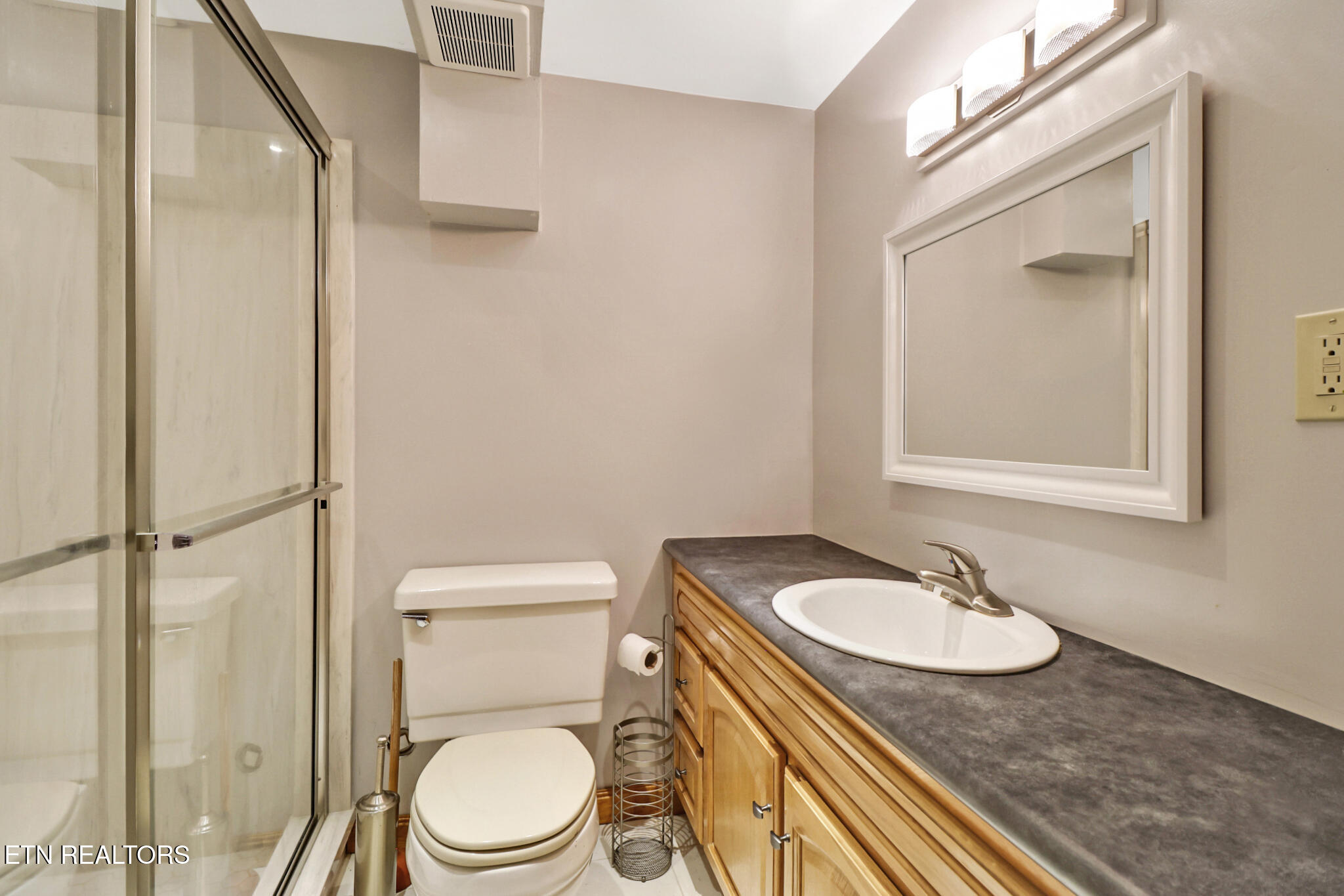 109 Wakefield Road Oak Ridge TN 37830