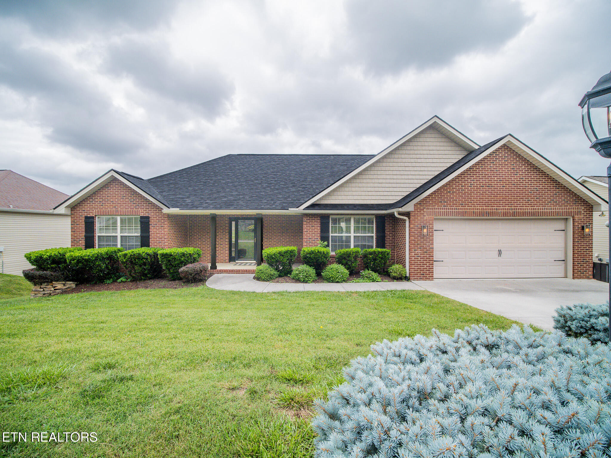 8113 Cambridge Gables Lane Knoxville TN 37938