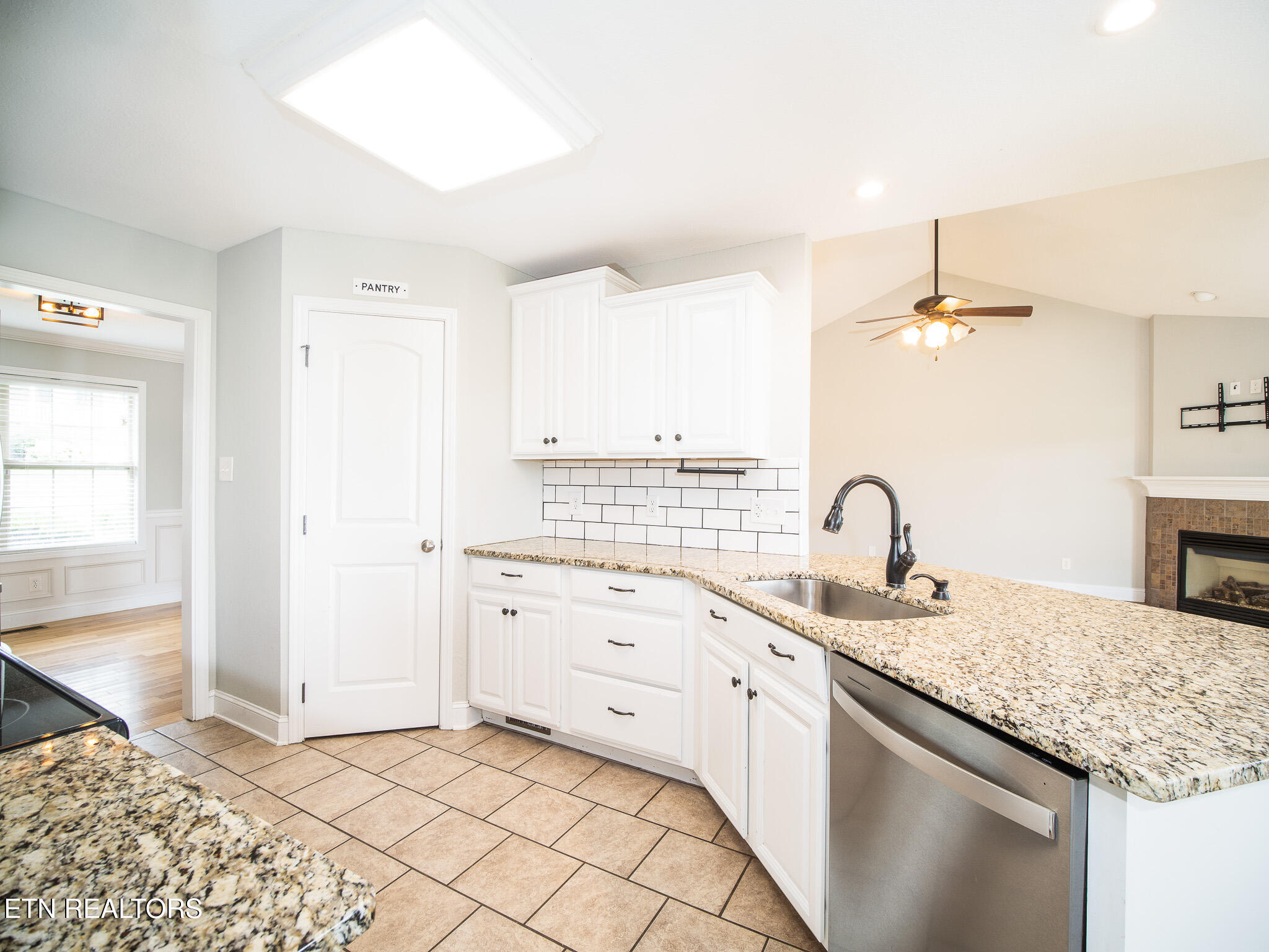 8113 Cambridge Gables Lane Knoxville TN 37938
