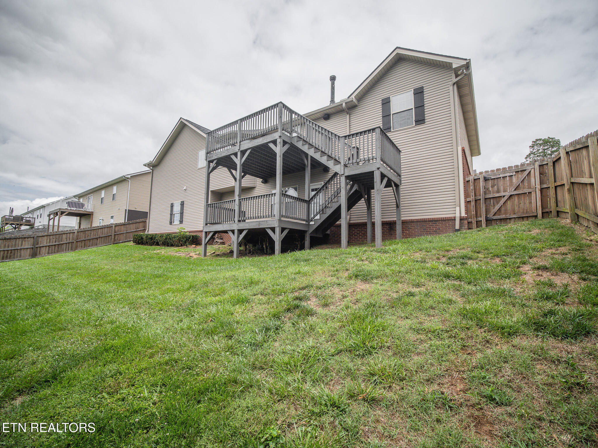8113 Cambridge Gables Lane Knoxville TN 37938