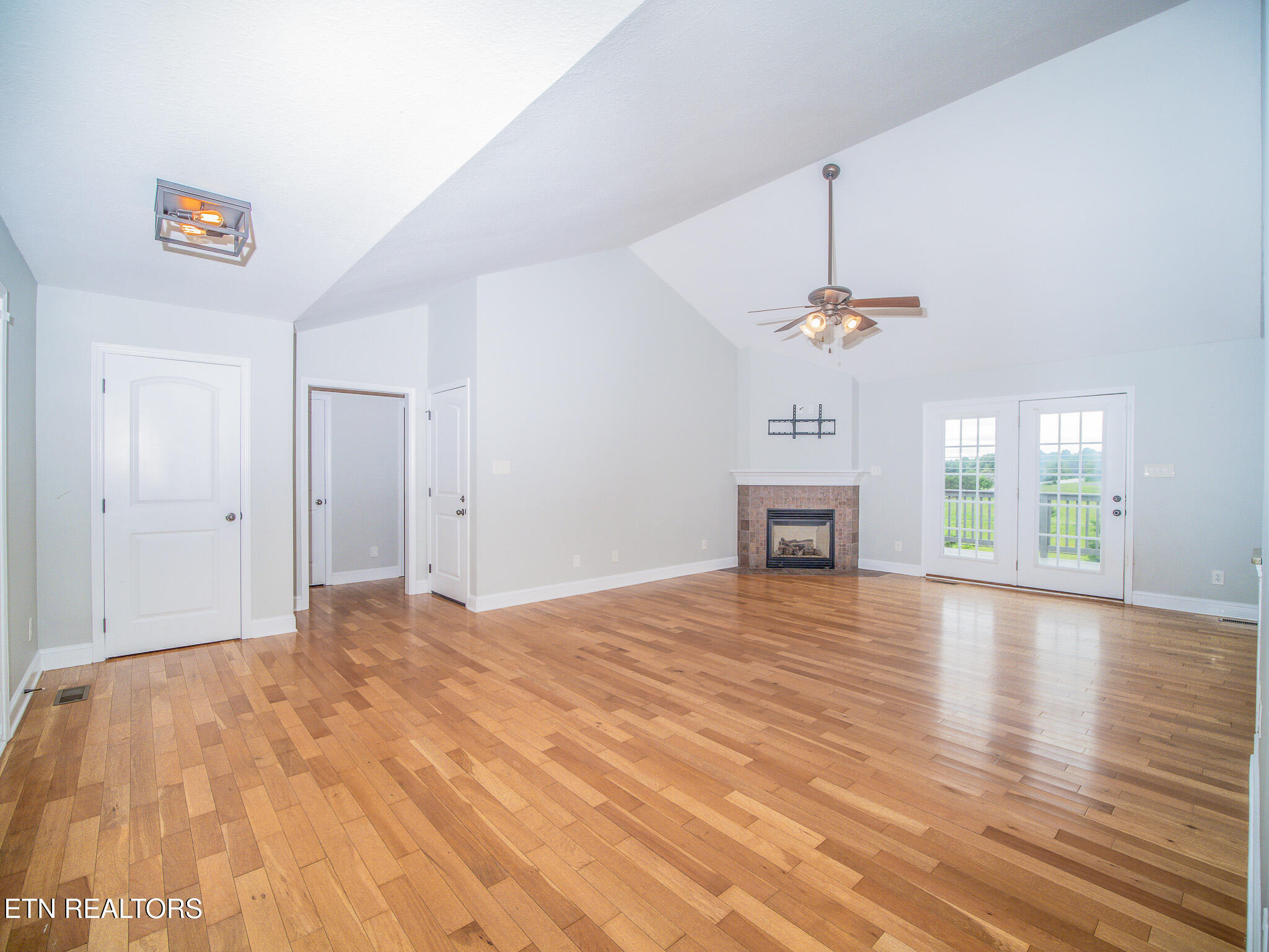 8113 Cambridge Gables Lane Knoxville TN 37938