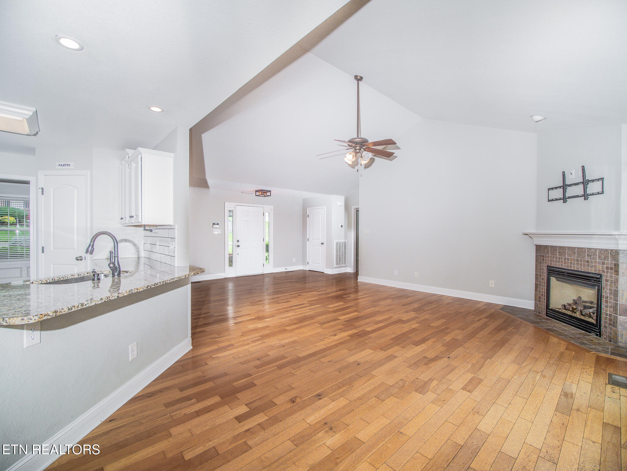 8113 Cambridge Gables Lane Knoxville TN 37938
