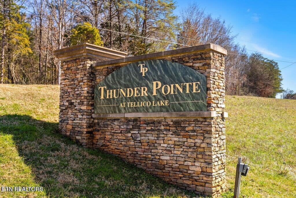 150 Thunder Road Vonore TN 37885