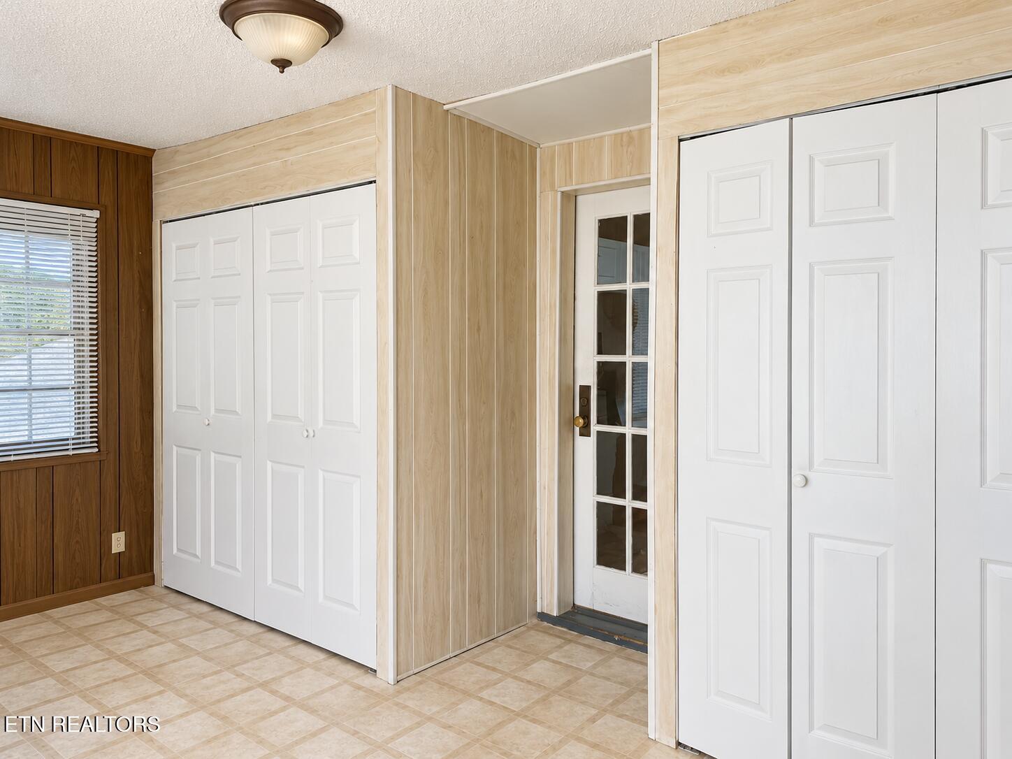 5205 Jacksboro Pike Knoxville TN 37918