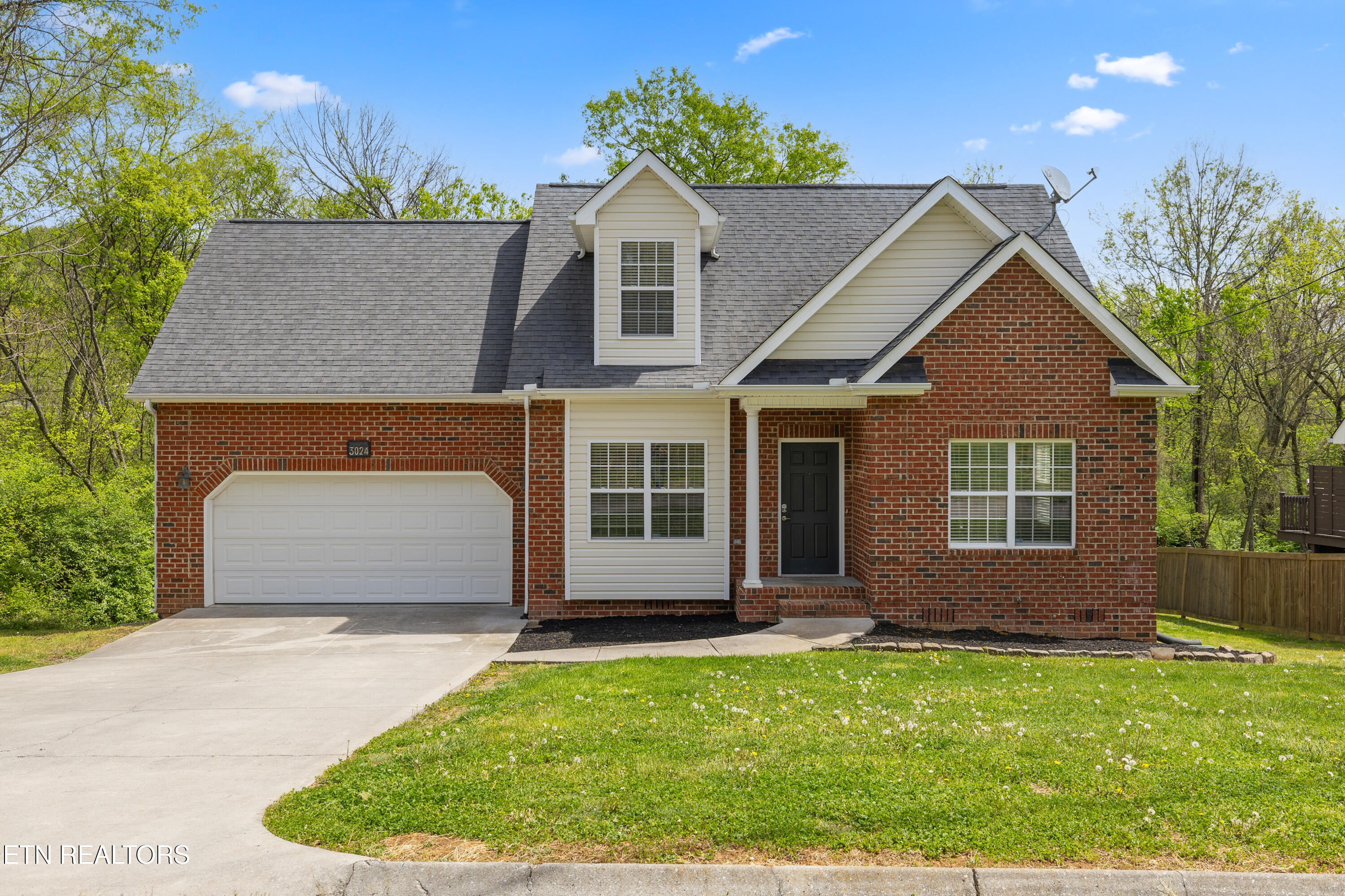 3024 Pinex Lane Knoxville TN 37921