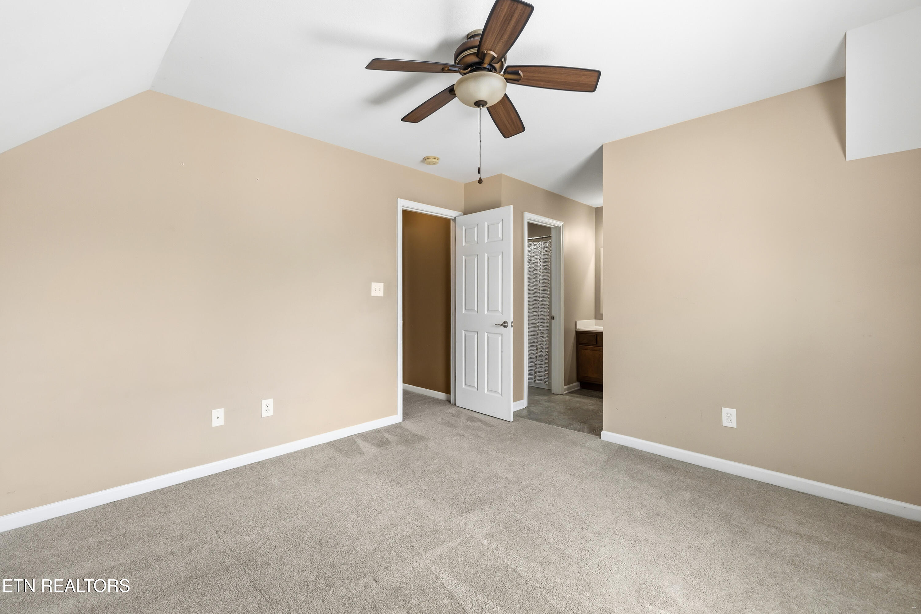 3024 Pinex Lane Knoxville TN 37921