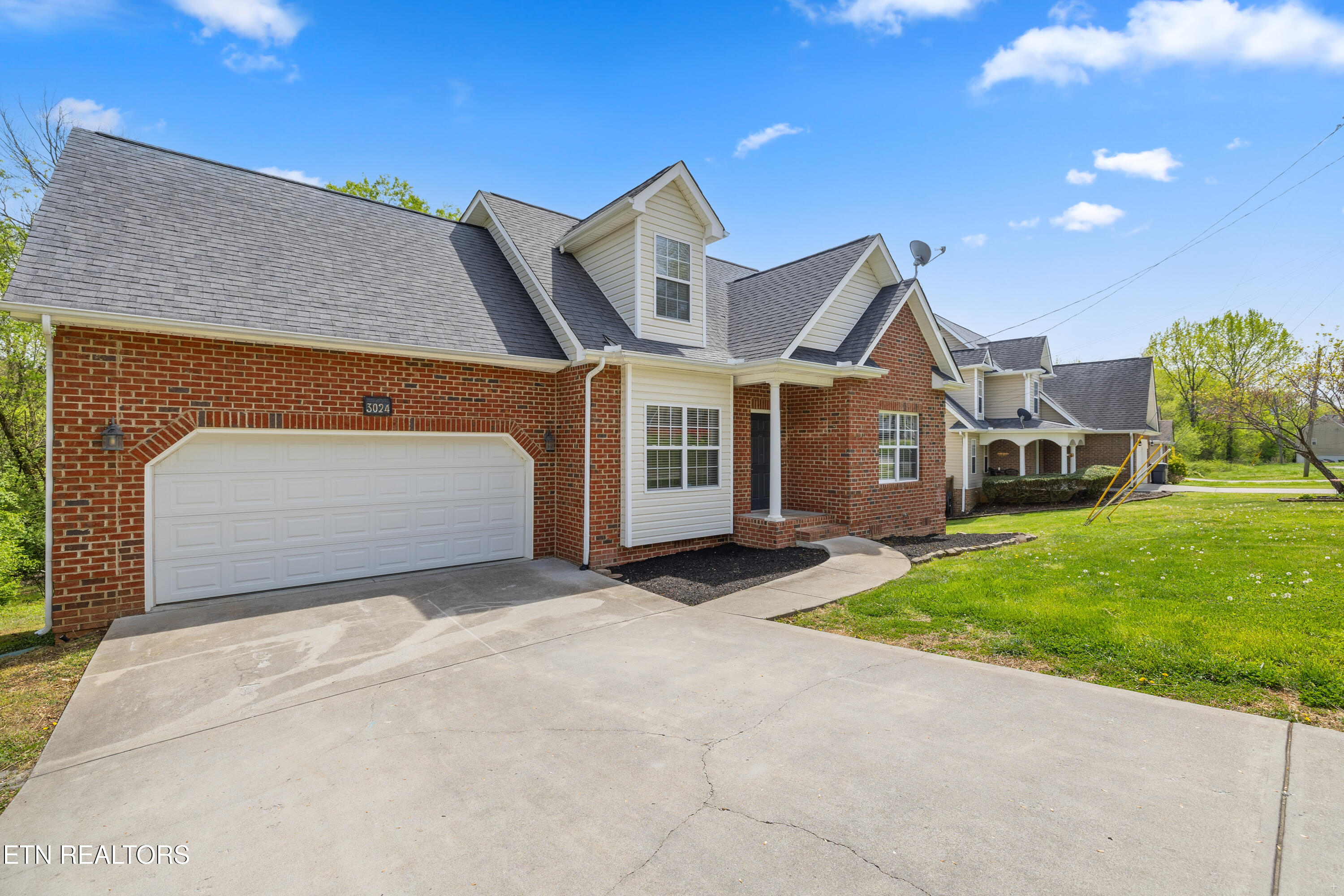 3024 Pinex Lane Knoxville TN 37921