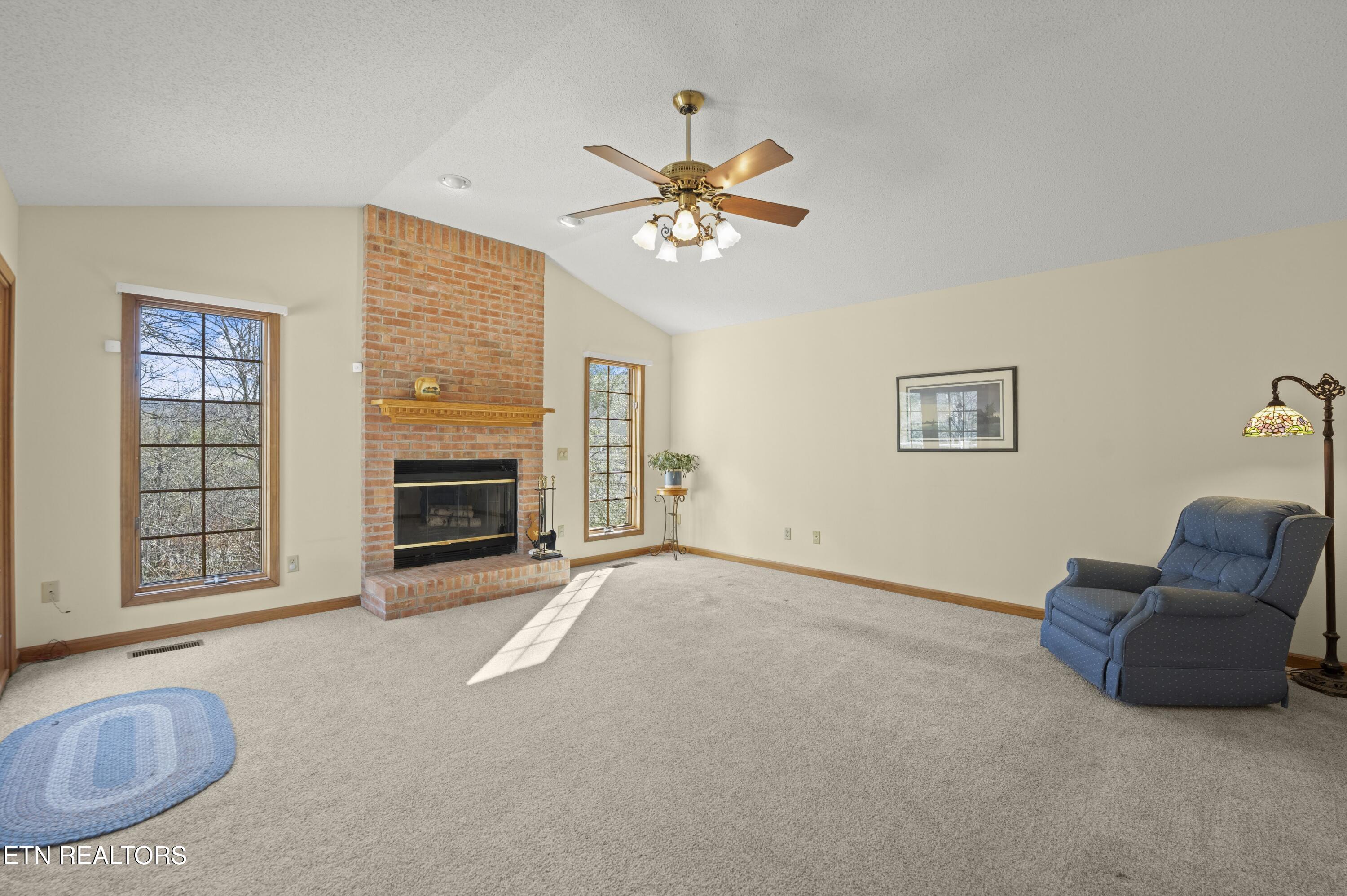118 Laurelton Lane Crossville TN 38558
