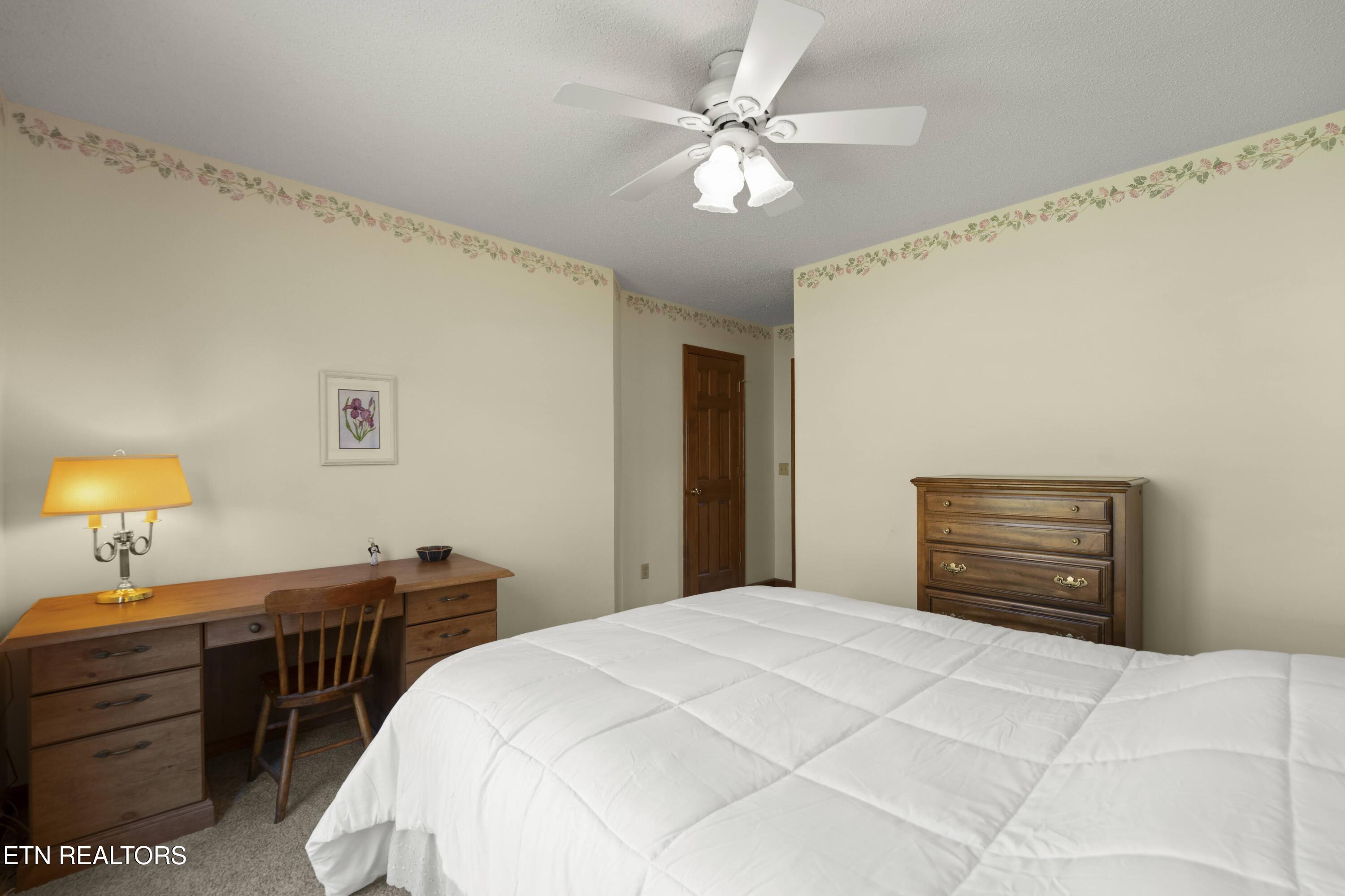 118 Laurelton Lane Crossville TN 38558
