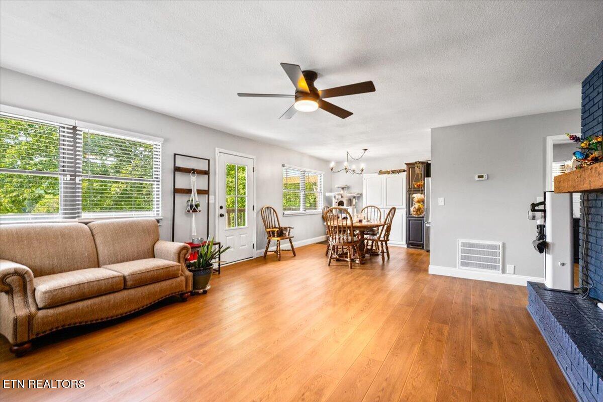 111 Golf Hill Lane Lafollette TN 37766