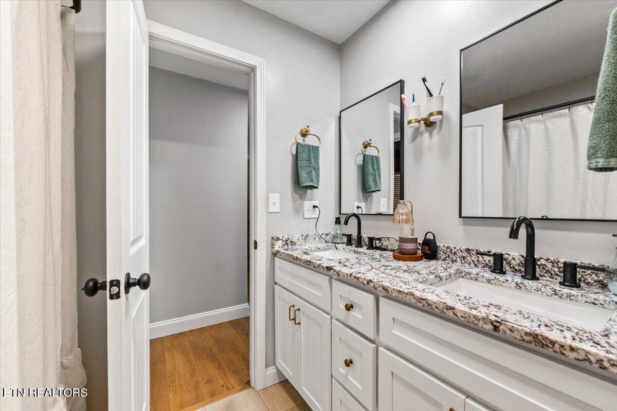 111 Golf Hill Lane Lafollette TN 37766