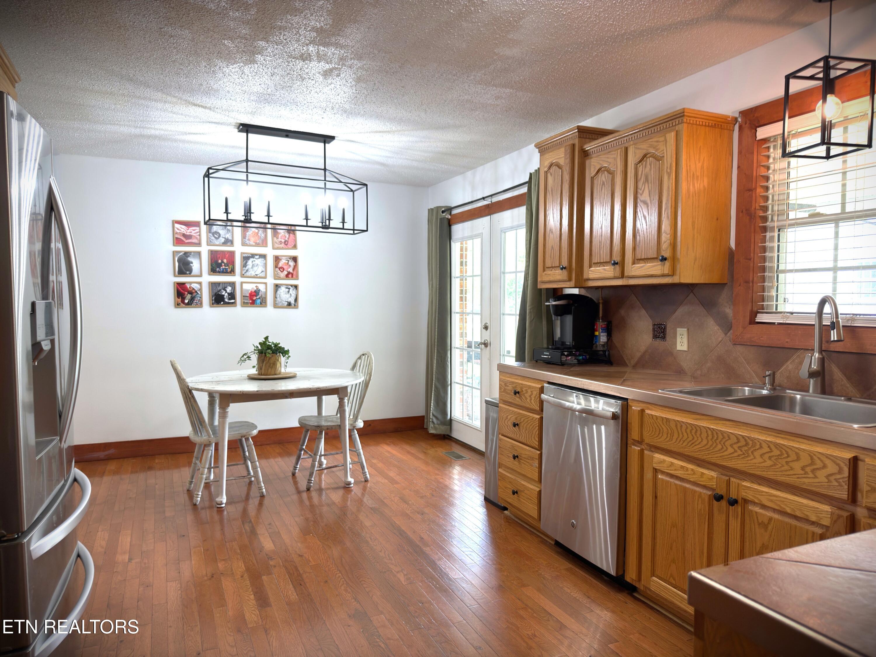 212 Austin Circle Livingston TN 38570
