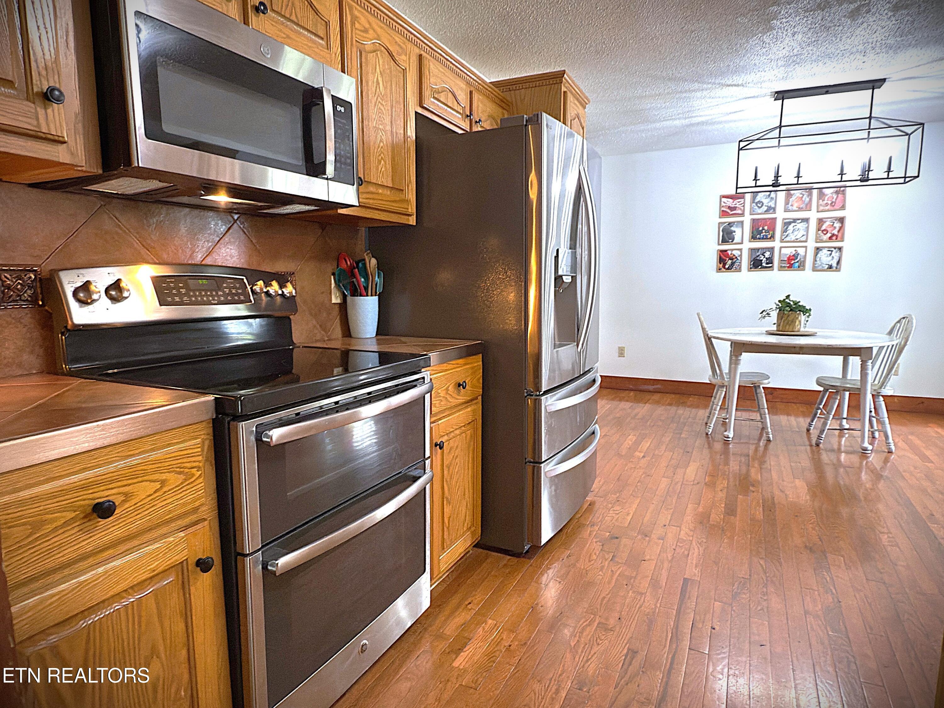 212 Austin Circle Livingston TN 38570