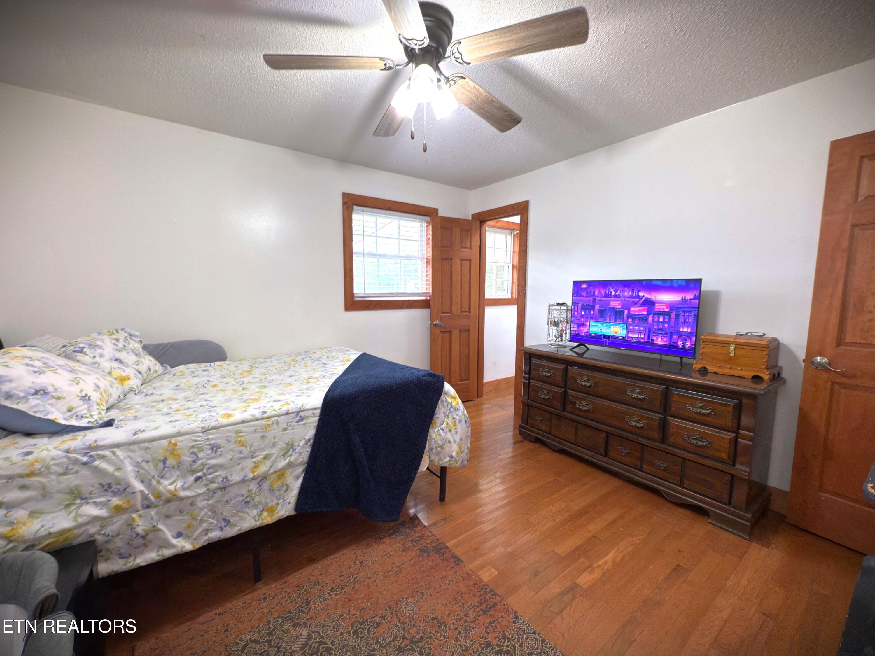 212 Austin Circle Livingston TN 38570