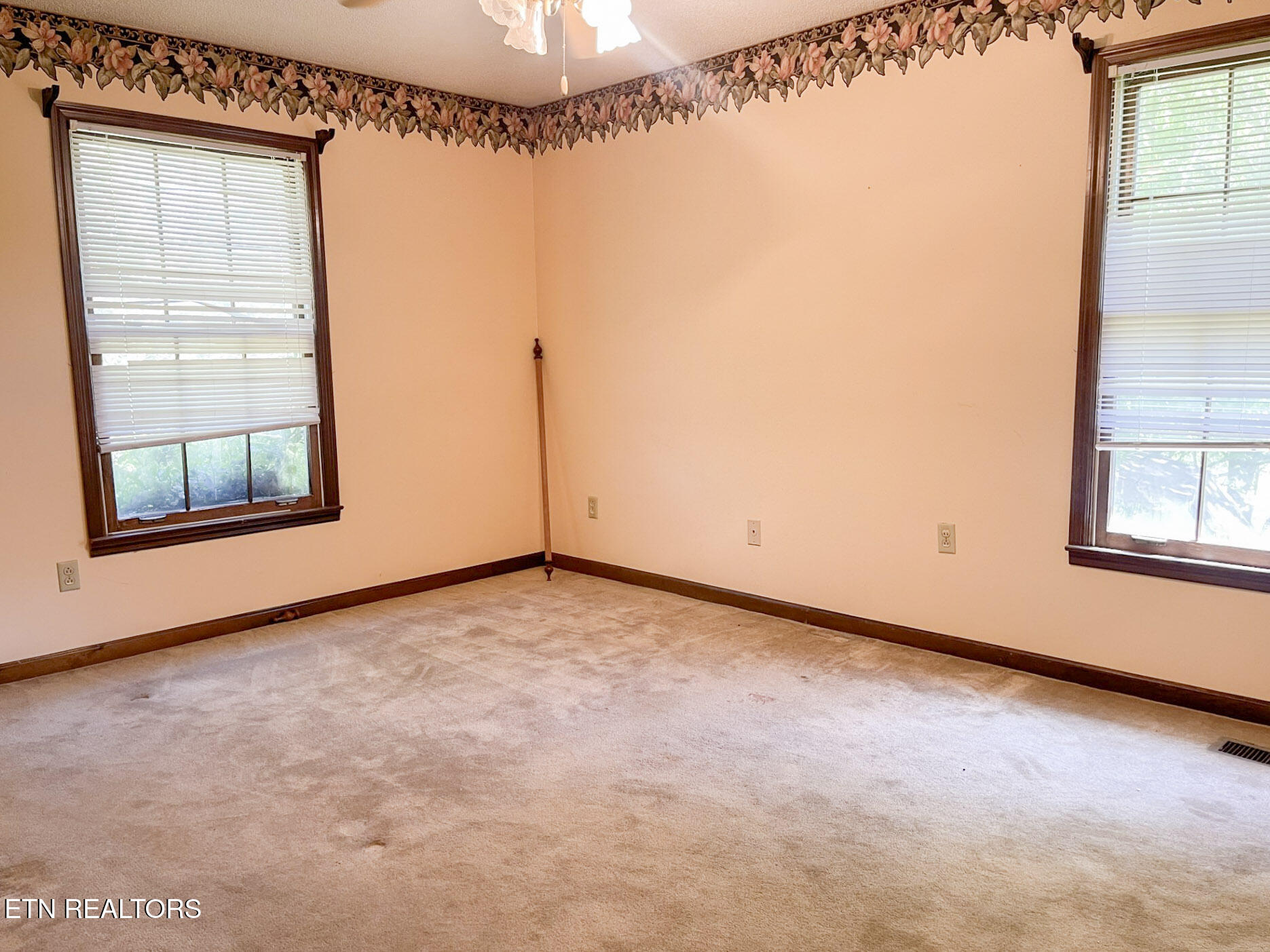 4315 Taylors Chapel Road Crossville TN 38572