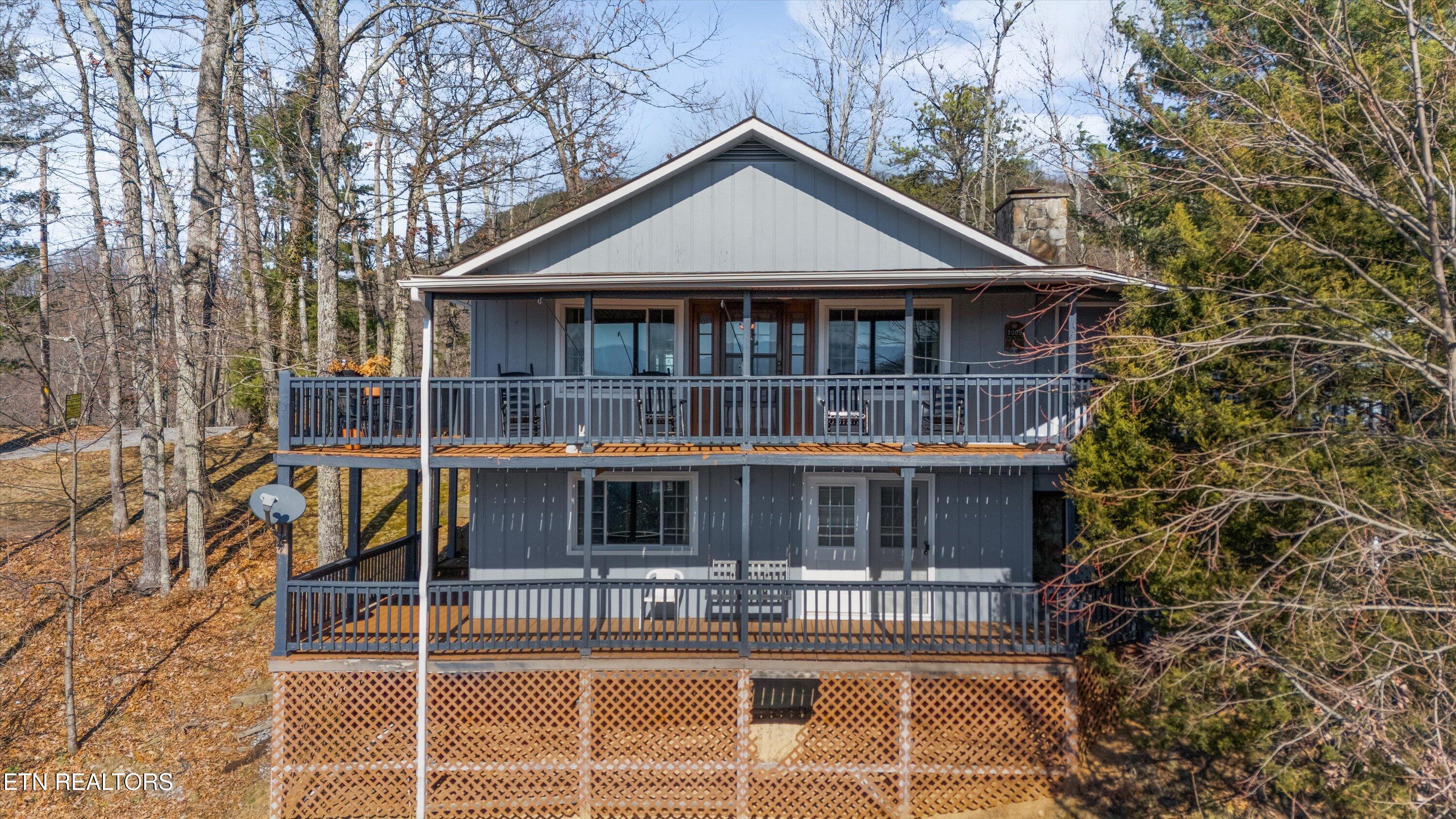 1009 Old Laurel Lane Sevierville TN 37876