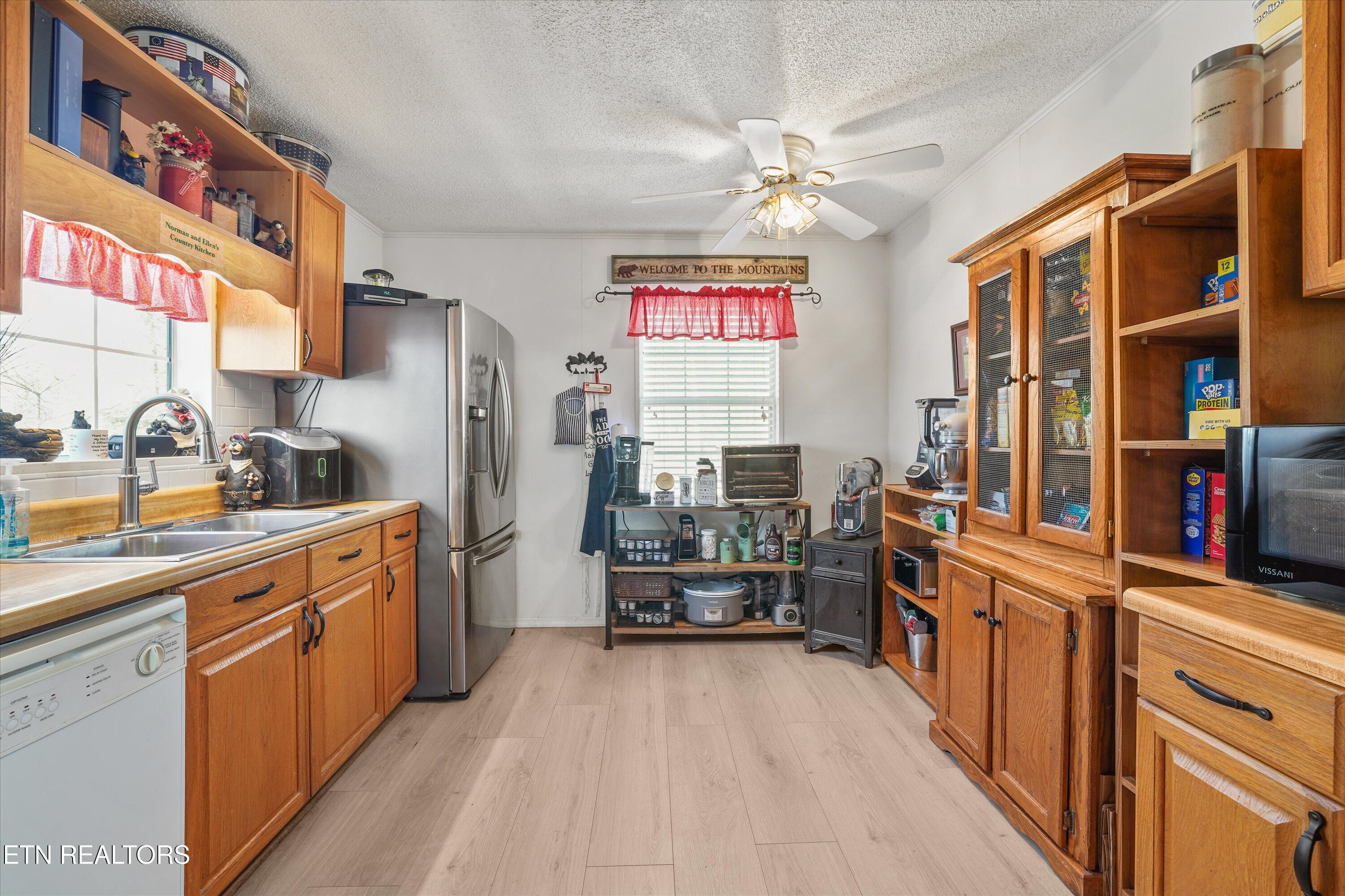 1009 Old Laurel Lane Sevierville TN 37876
