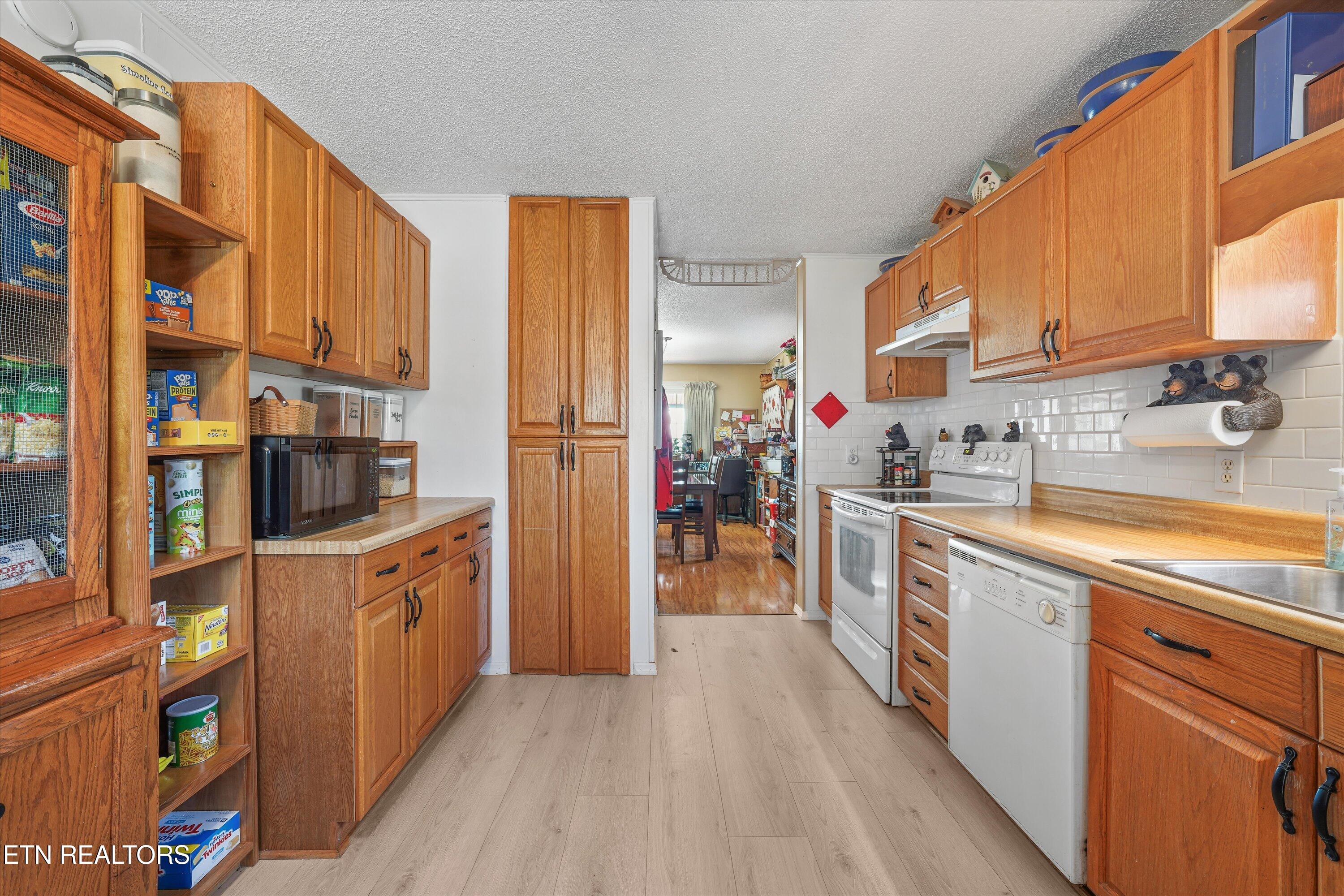 1009 Old Laurel Lane Sevierville TN 37876