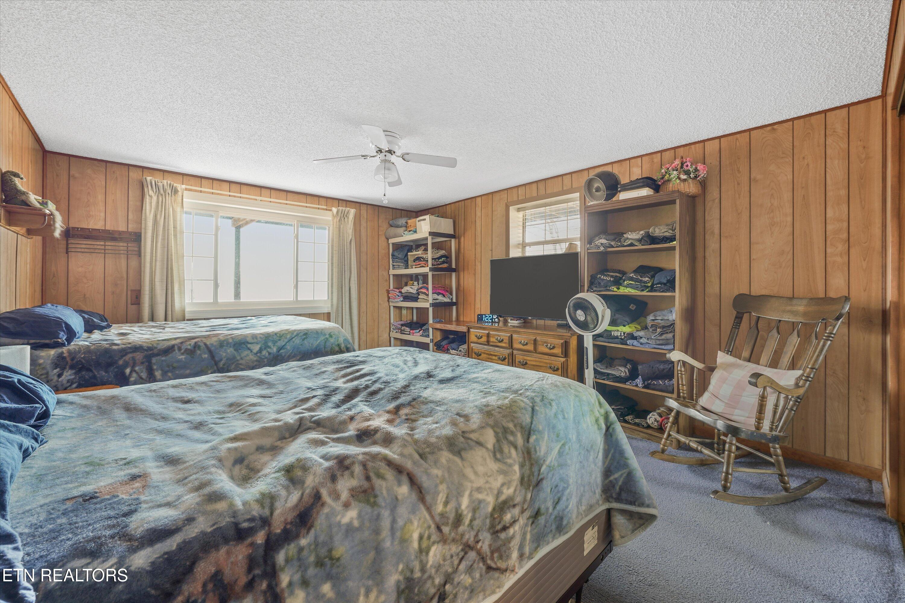 1009 Old Laurel Lane Sevierville TN 37876